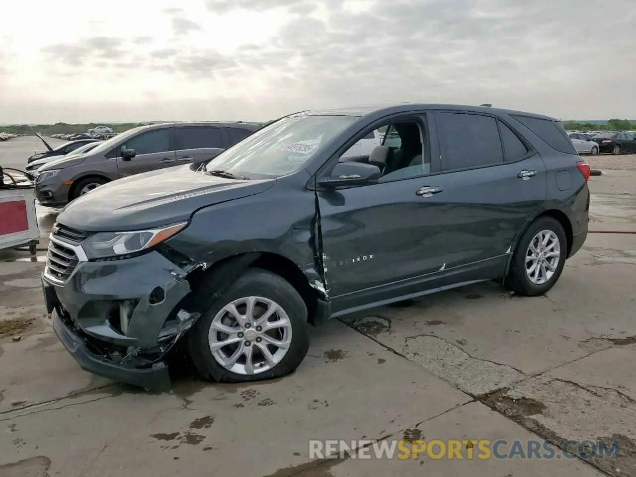 1 Photograph of a damaged car 3GNAXHEV9LS534556 CHEVROLET EQUINOX 2020