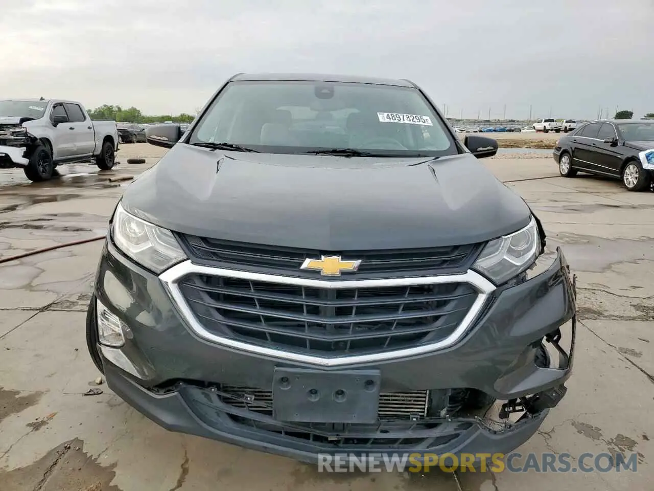 5 Photograph of a damaged car 3GNAXHEV9LS534556 CHEVROLET EQUINOX 2020