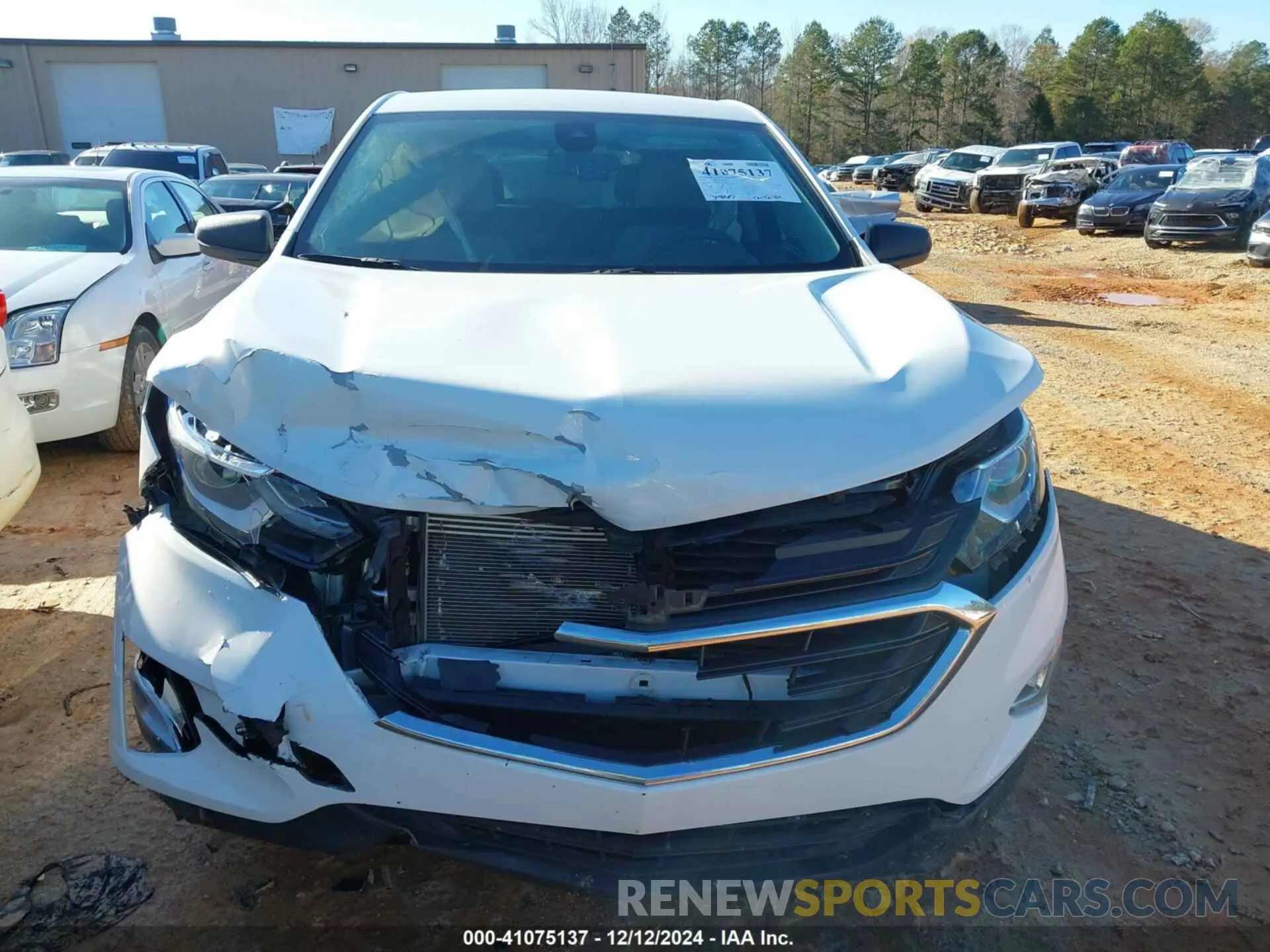 12 Фотография поврежденного автомобиля 3GNAXHEV9LS677829 CHEVROLET EQUINOX 2020