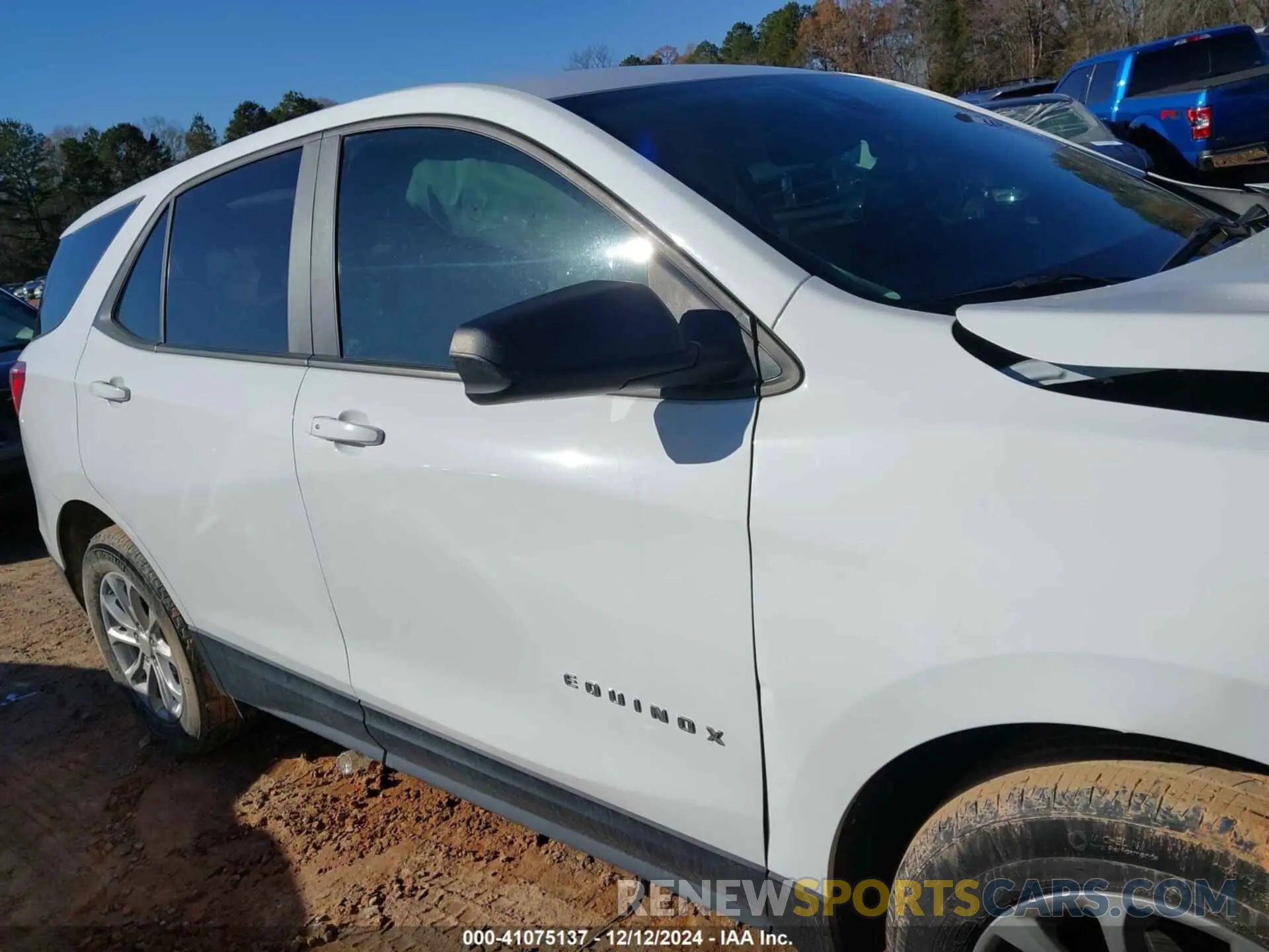 13 Фотография поврежденного автомобиля 3GNAXHEV9LS677829 CHEVROLET EQUINOX 2020