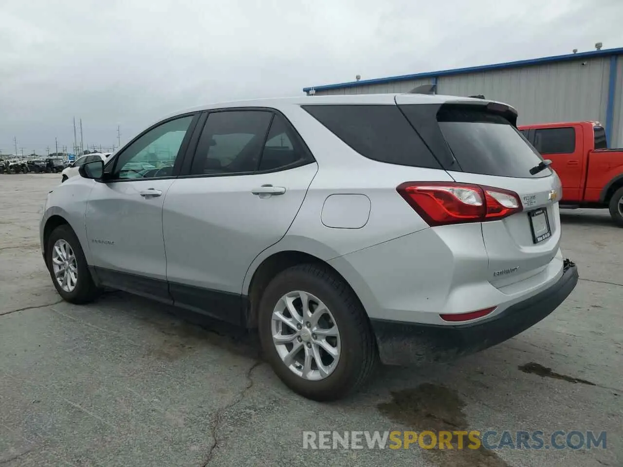2 Фотография поврежденного автомобиля 3GNAXHEVXLS502523 CHEVROLET EQUINOX 2020