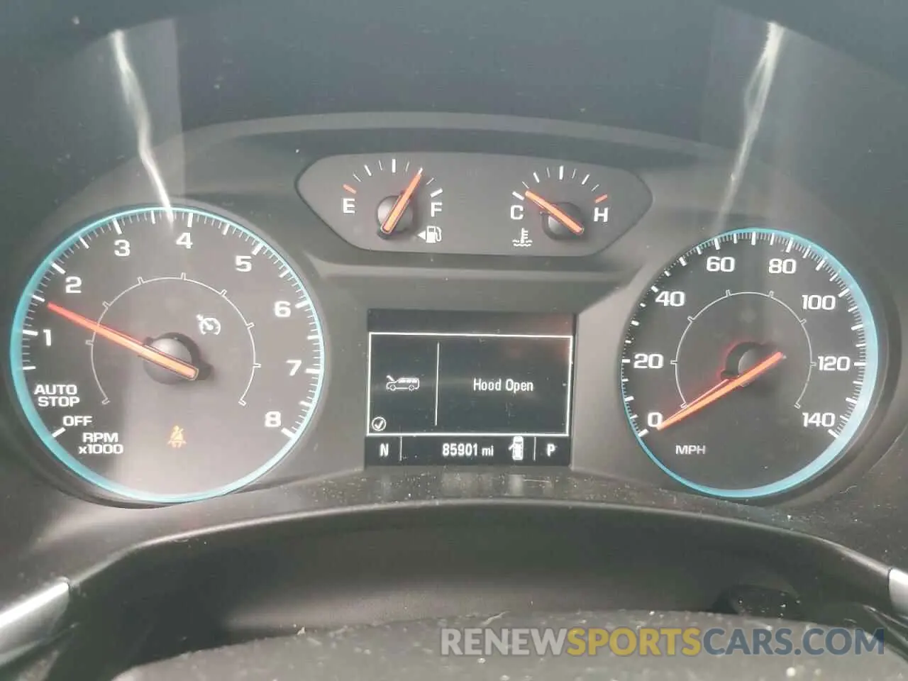 9 Фотография поврежденного автомобиля 3GNAXHEVXLS502523 CHEVROLET EQUINOX 2020