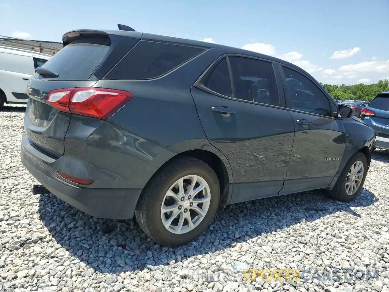 3 Photograph of a damaged car 3GNAXHEVXLS517720 CHEVROLET EQUINOX 2020