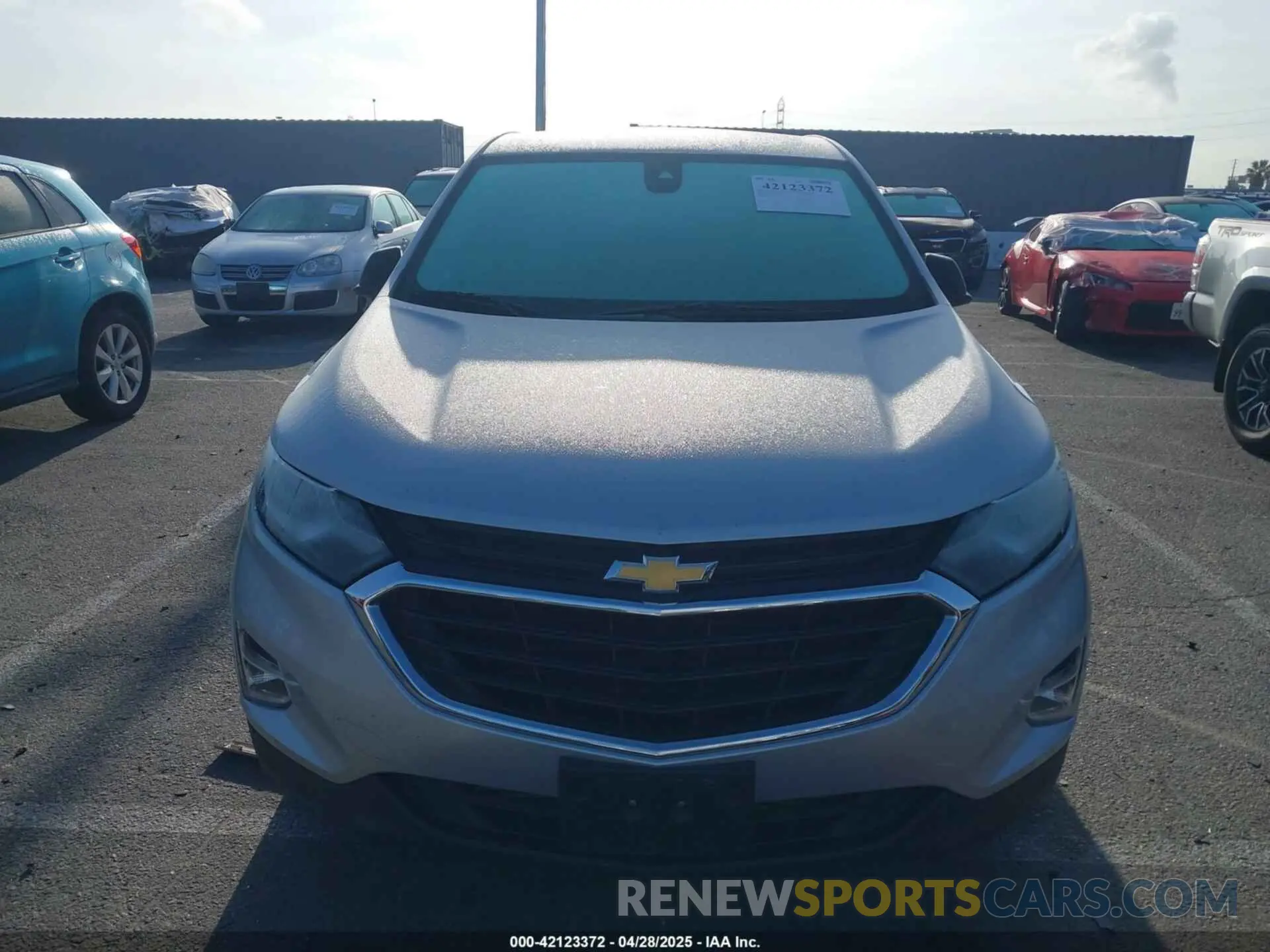12 Photograph of a damaged car 3GNAXHEVXLS518026 CHEVROLET EQUINOX 2020