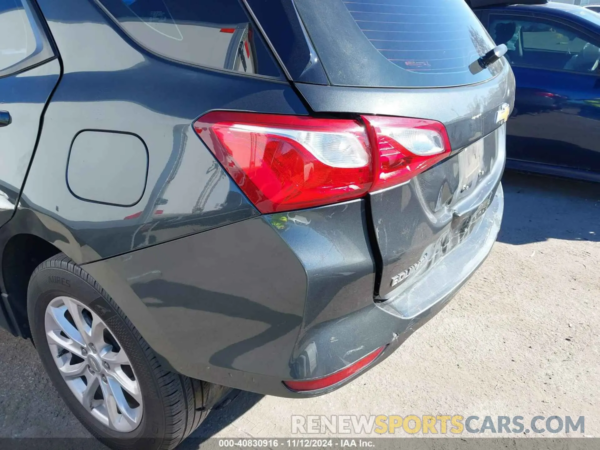 18 Photograph of a damaged car 3GNAXHEVXLS521380 CHEVROLET EQUINOX 2020
