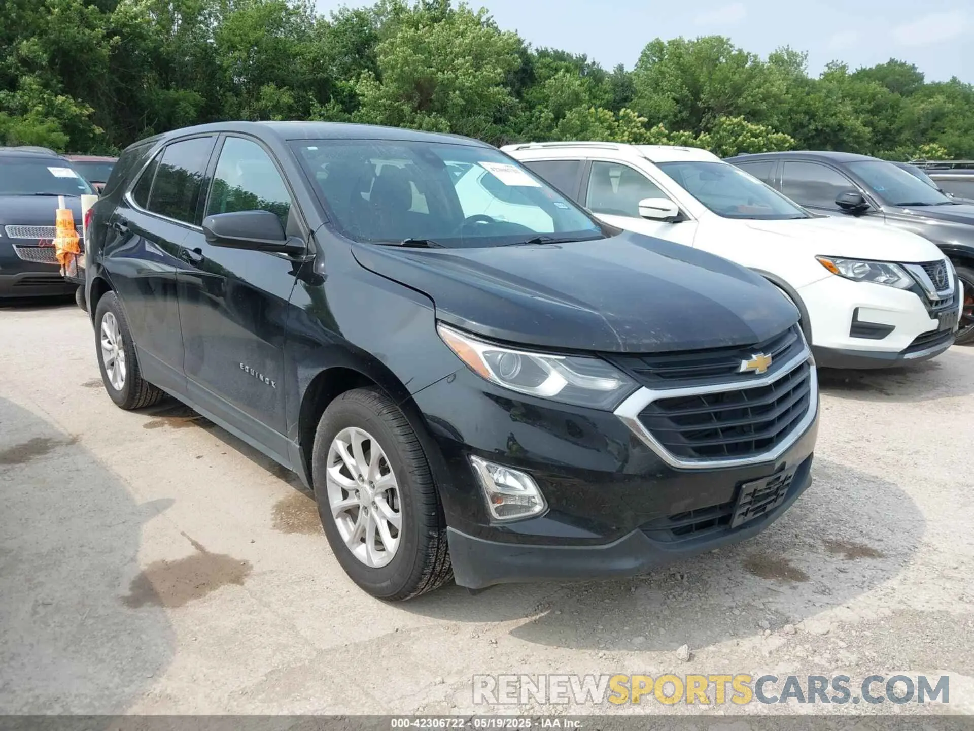 1 Photograph of a damaged car 3GNAXJEV0LL129638 CHEVROLET EQUINOX 2020