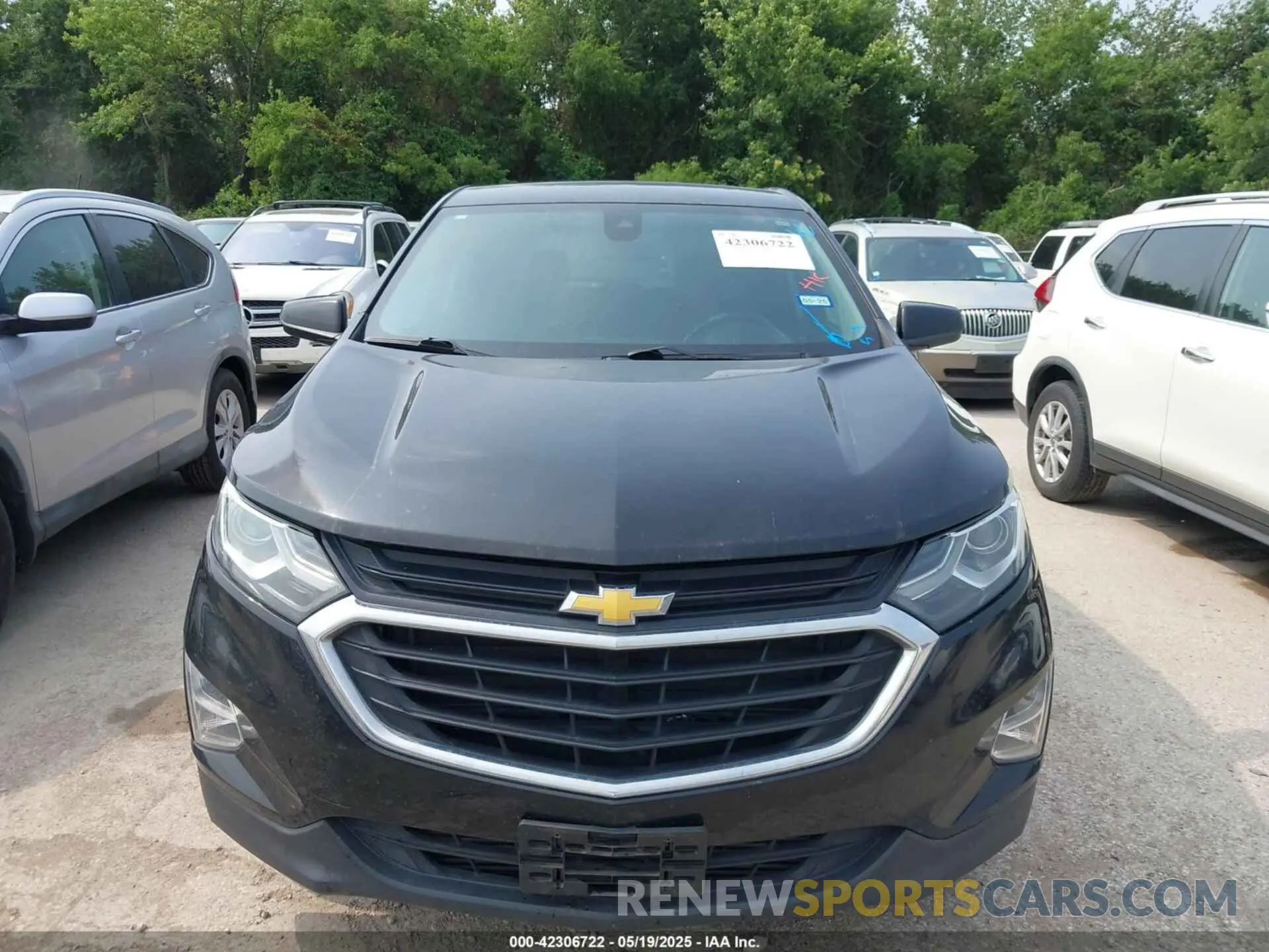 12 Photograph of a damaged car 3GNAXJEV0LL129638 CHEVROLET EQUINOX 2020