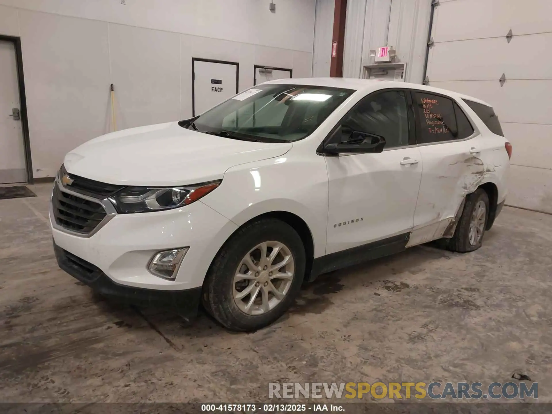 2 Photograph of a damaged car 3GNAXJEV0LS653264 CHEVROLET EQUINOX 2020