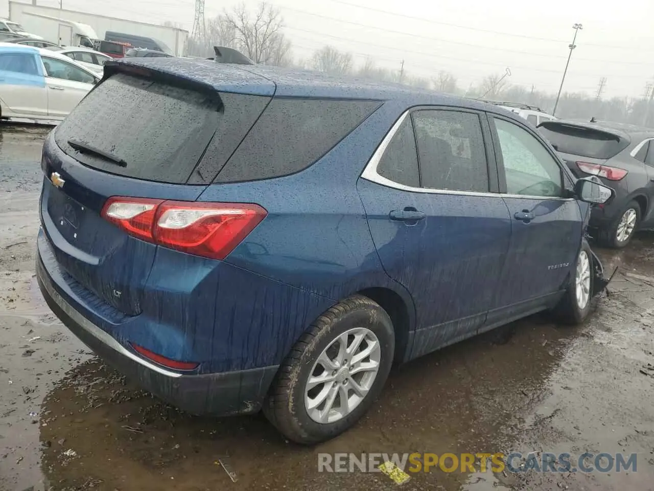 3 Photograph of a damaged car 3GNAXJEV1LL266653 CHEVROLET EQUINOX 2020