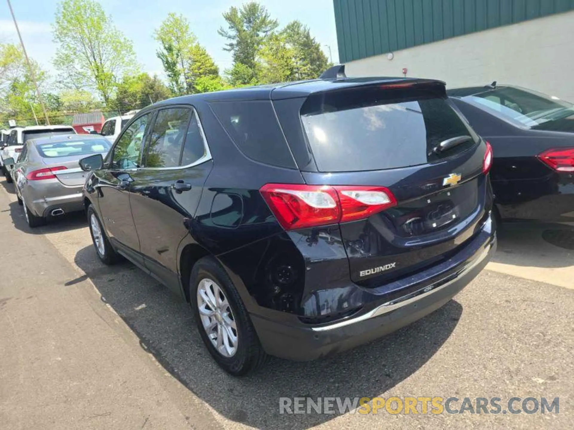 11 Photograph of a damaged car 3GNAXJEV5LS729416 CHEVROLET EQUINOX 2020