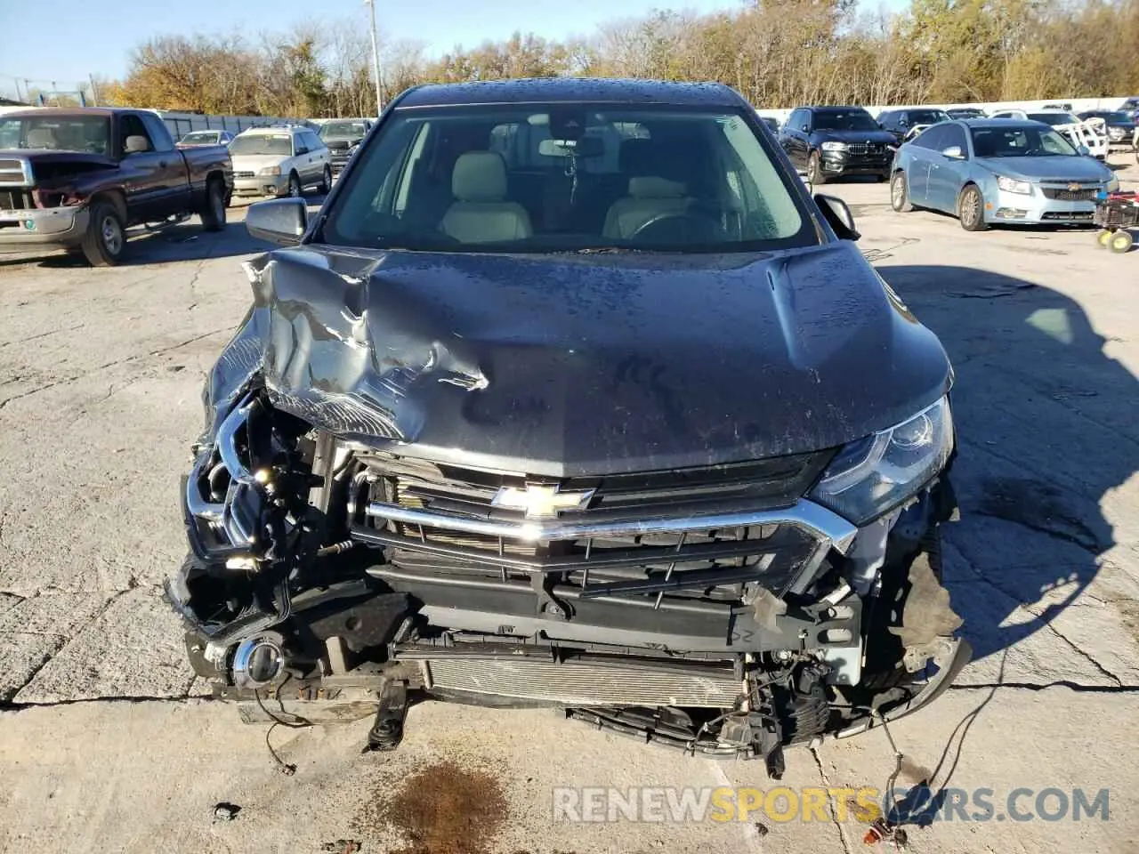 5 Photograph of a damaged car 3GNAXJEV8LS670605 CHEVROLET EQUINOX 2020