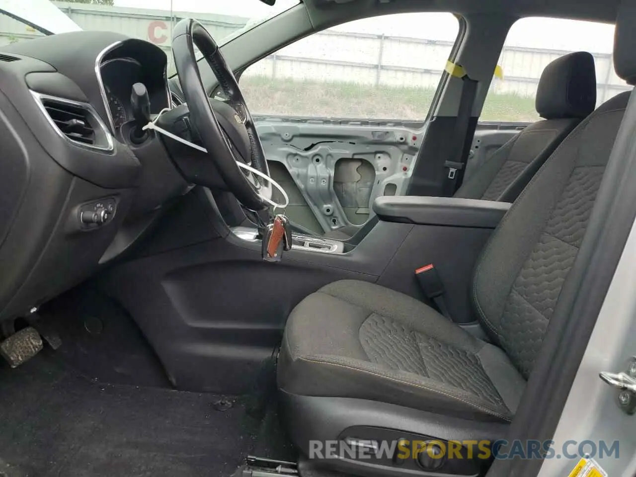 7 Photograph of a damaged car 3GNAXJEVXLL283984 CHEVROLET EQUINOX 2020