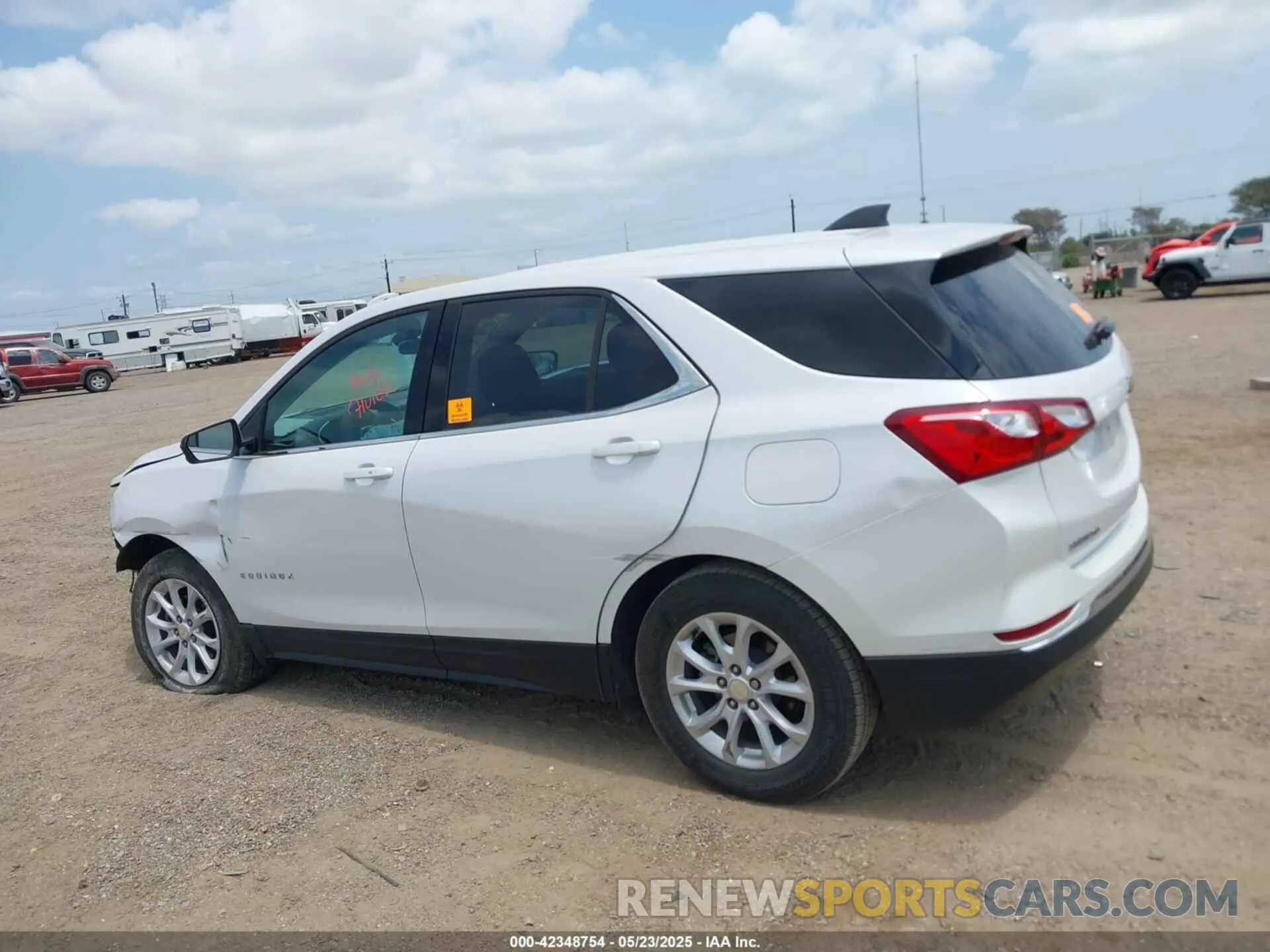 14 Photograph of a damaged car 3GNAXKEV0LL286219 CHEVROLET EQUINOX 2020