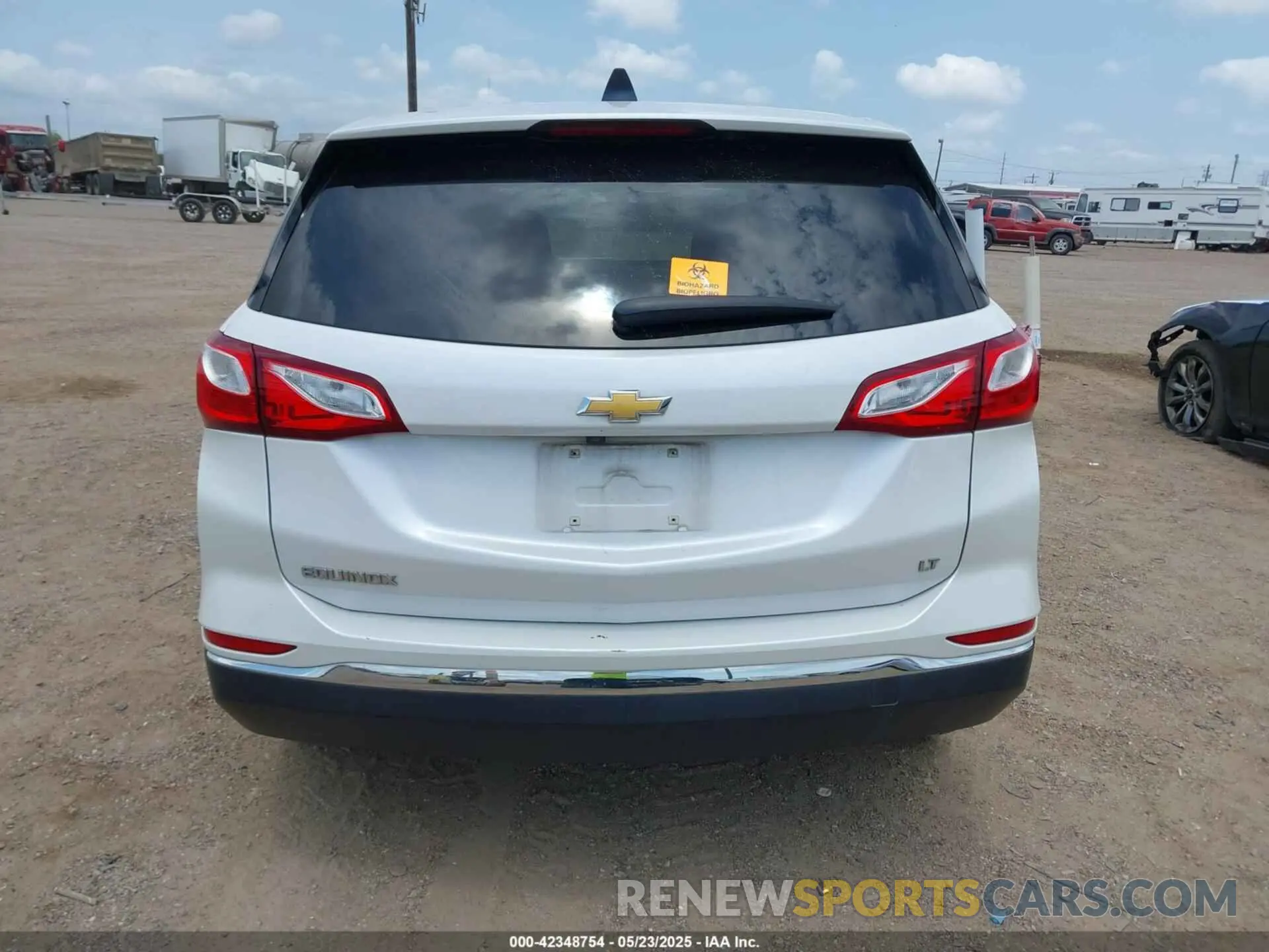 16 Photograph of a damaged car 3GNAXKEV0LL286219 CHEVROLET EQUINOX 2020