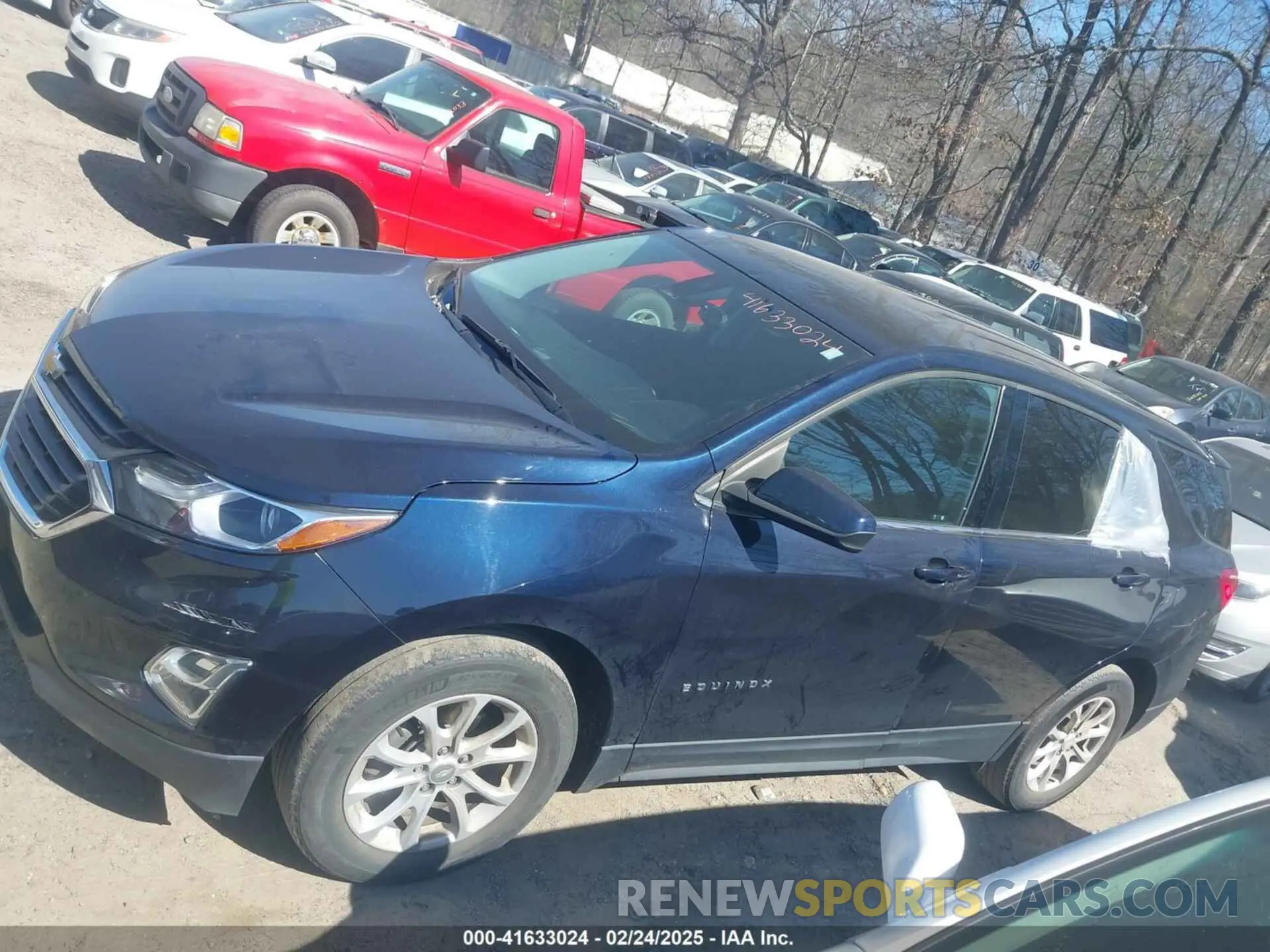 14 Photograph of a damaged car 3GNAXKEV0LS702680 CHEVROLET EQUINOX 2020