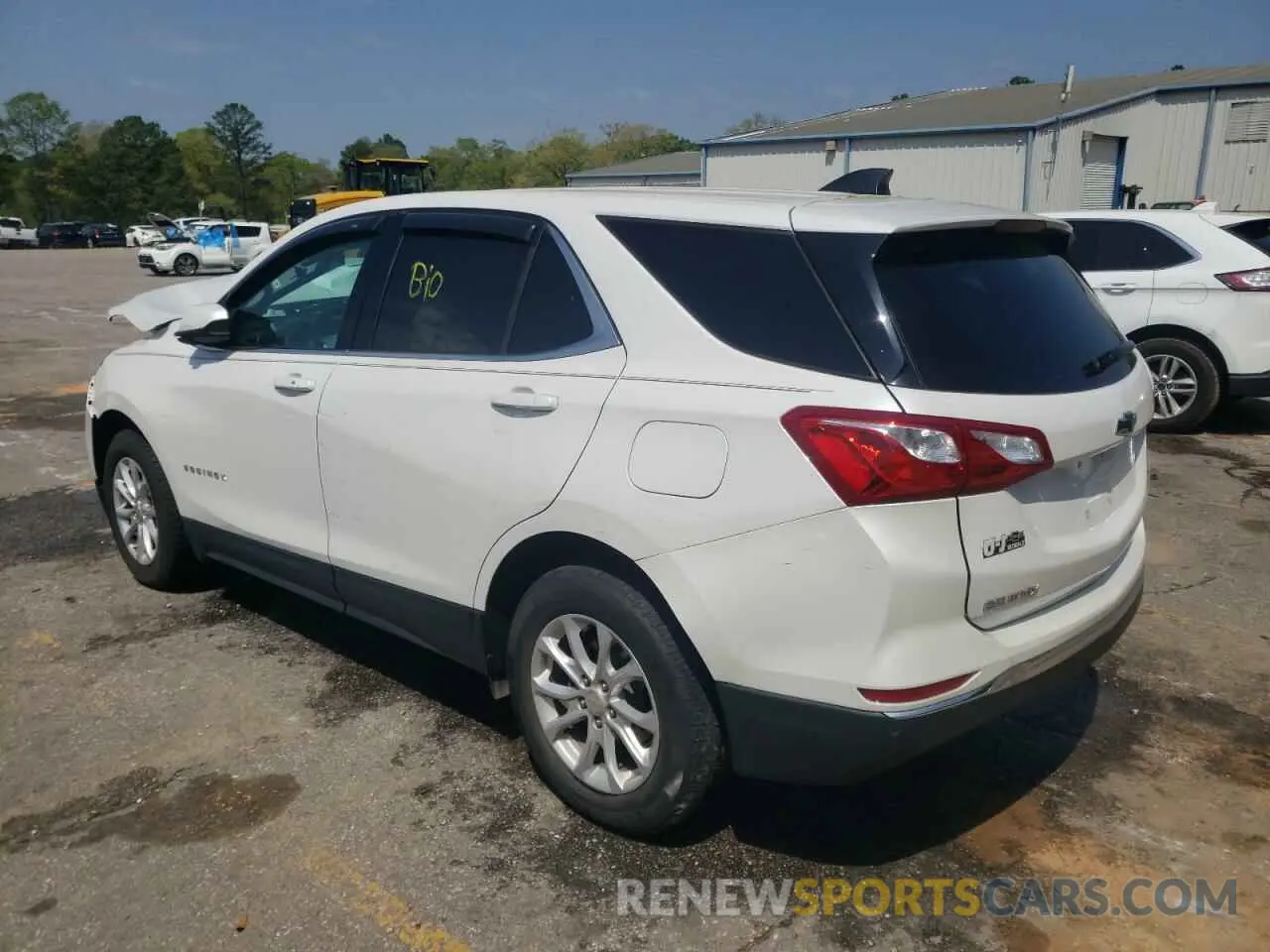2 Photograph of a damaged car 3GNAXKEV1LL277531 CHEVROLET EQUINOX 2020
