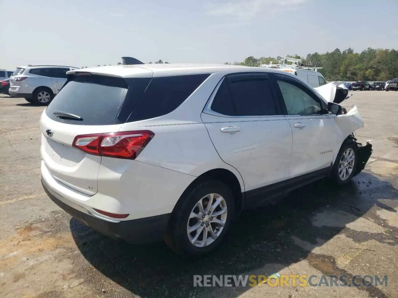 3 Photograph of a damaged car 3GNAXKEV1LL277531 CHEVROLET EQUINOX 2020