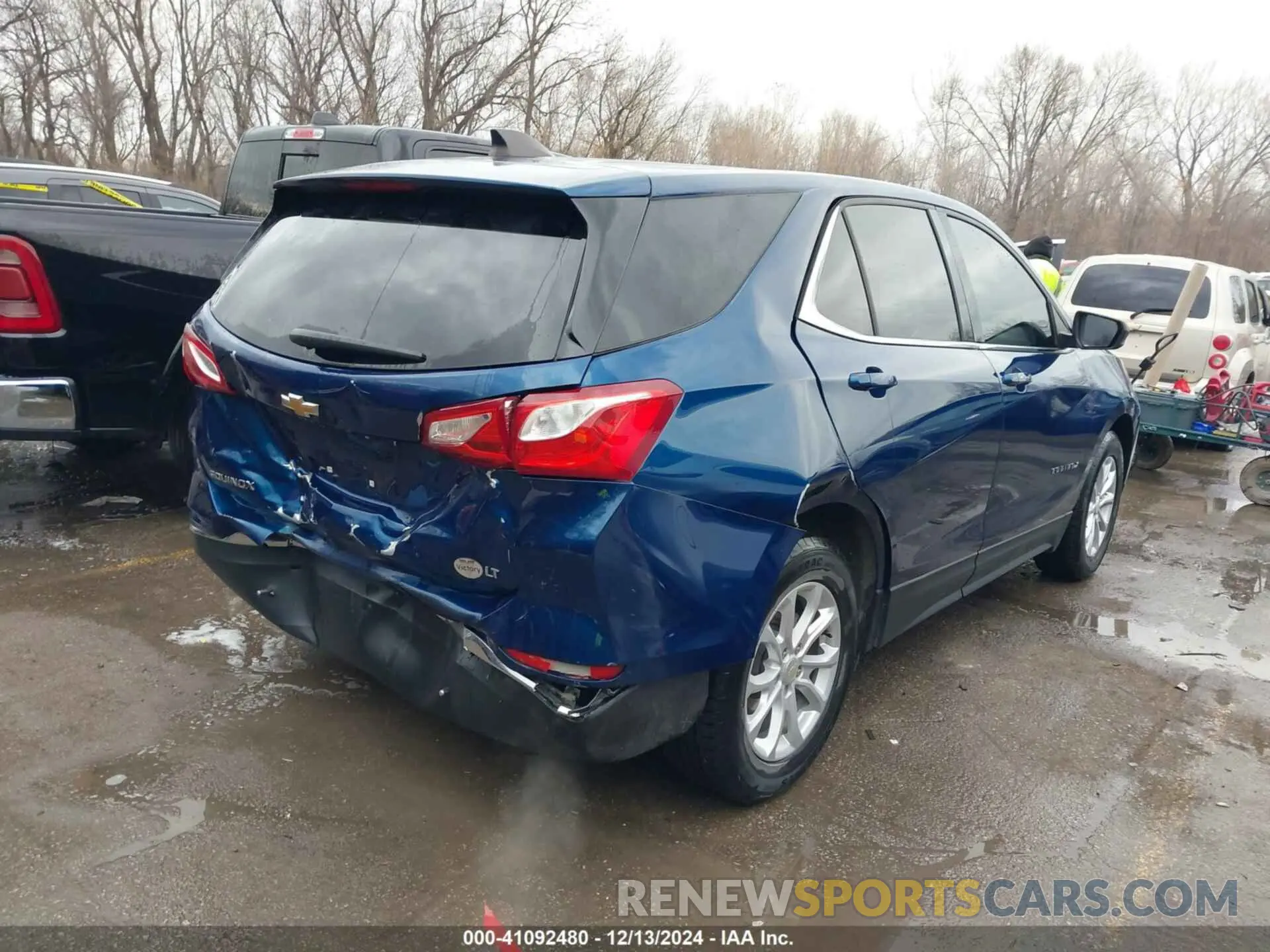 4 Фотография поврежденного автомобиля 3GNAXKEV1LL320426 CHEVROLET EQUINOX 2020