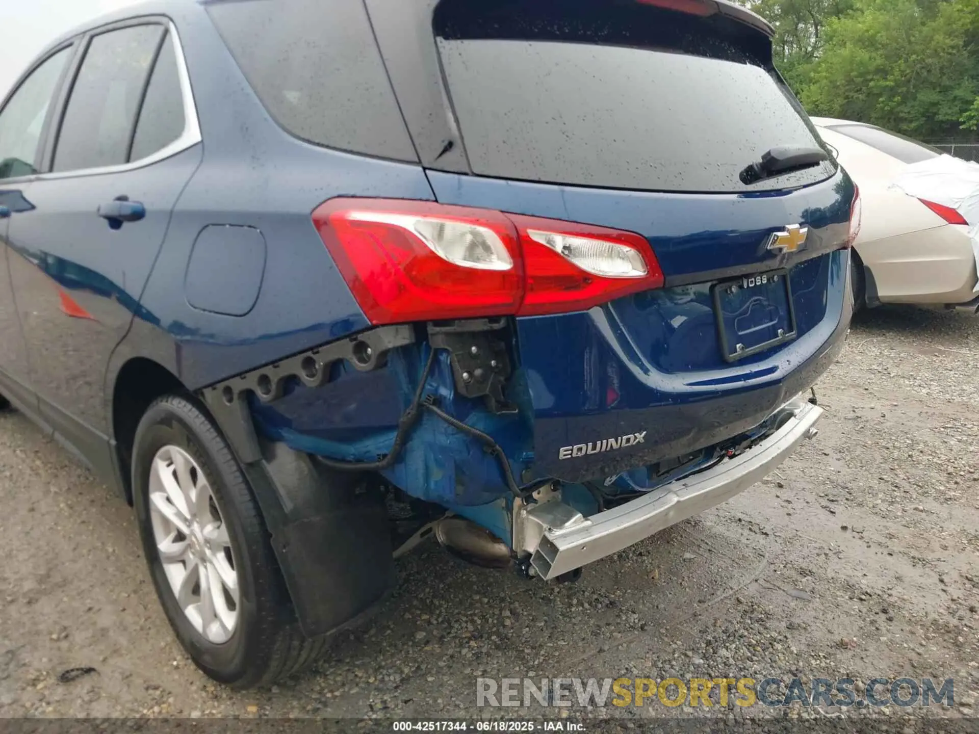 20 Photograph of a damaged car 3GNAXKEV1LL334665 CHEVROLET EQUINOX 2020