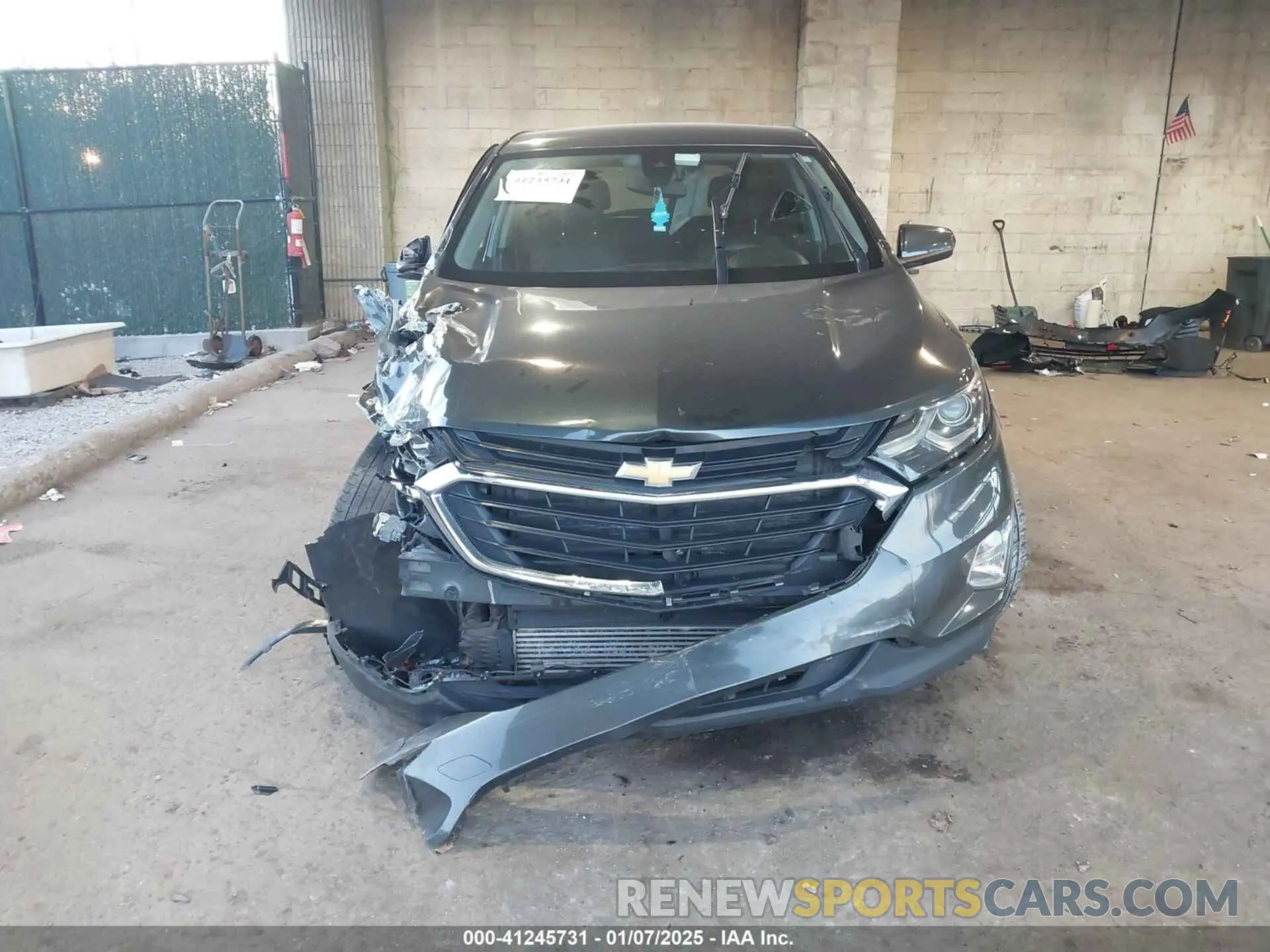 13 Photograph of a damaged car 3GNAXKEV1LS526500 CHEVROLET EQUINOX 2020
