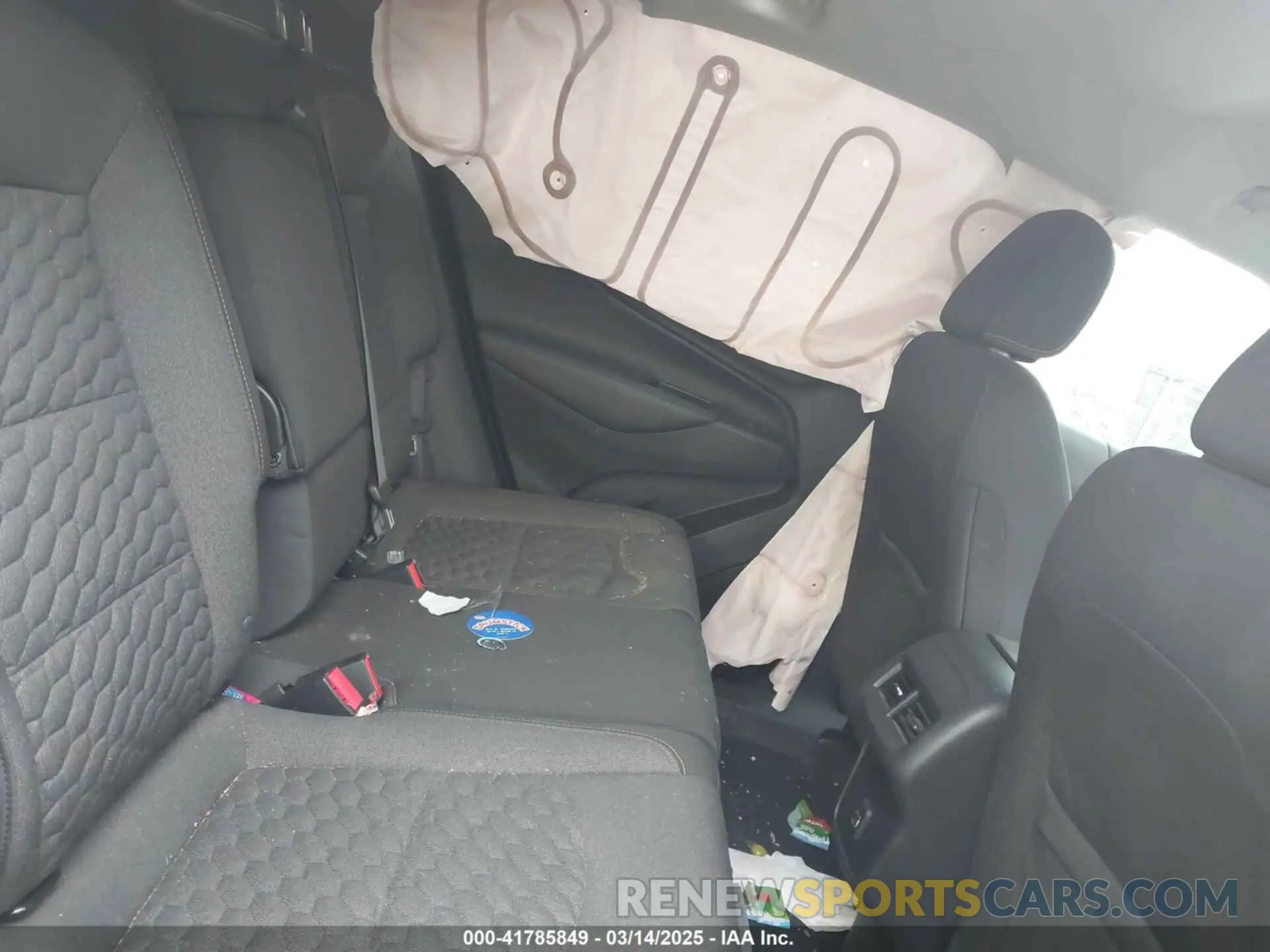 8 Фотография поврежденного автомобиля 3GNAXKEV1LS736904 CHEVROLET EQUINOX 2020