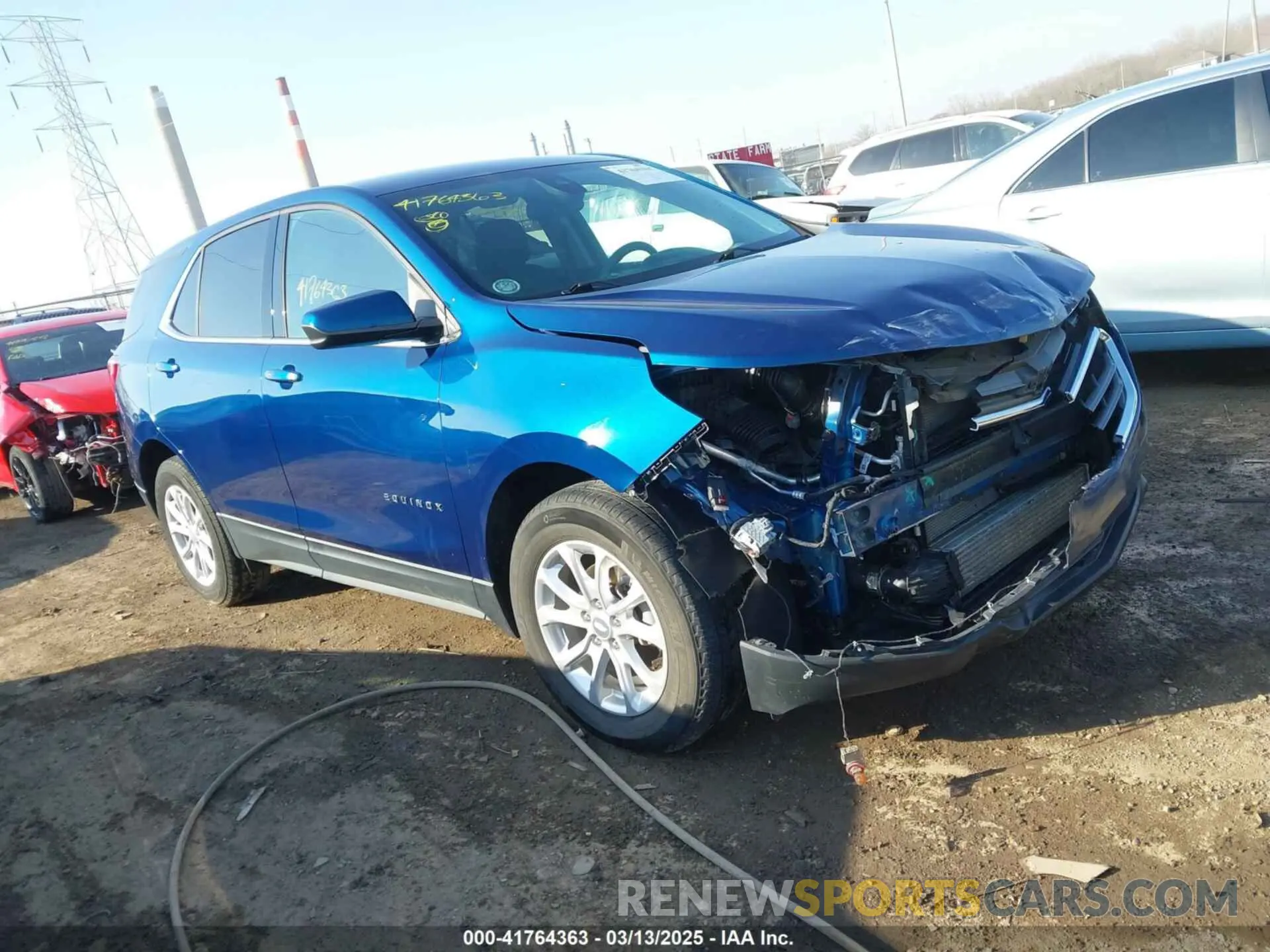 1 Фотография поврежденного автомобиля 3GNAXKEV2LL325053 CHEVROLET EQUINOX 2020