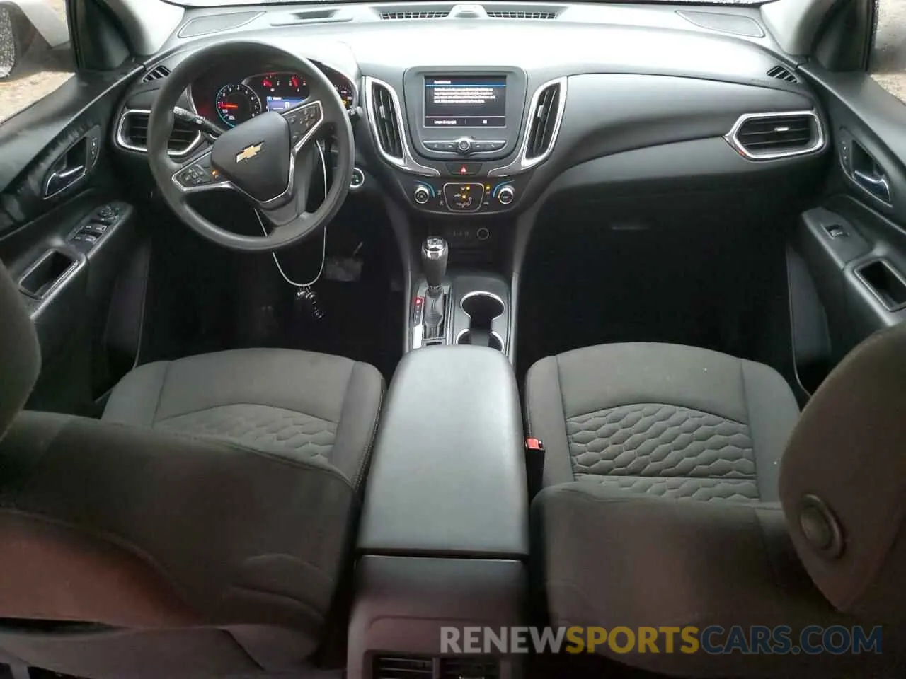 8 Photograph of a damaged car 3GNAXKEV2LS558498 CHEVROLET EQUINOX 2020