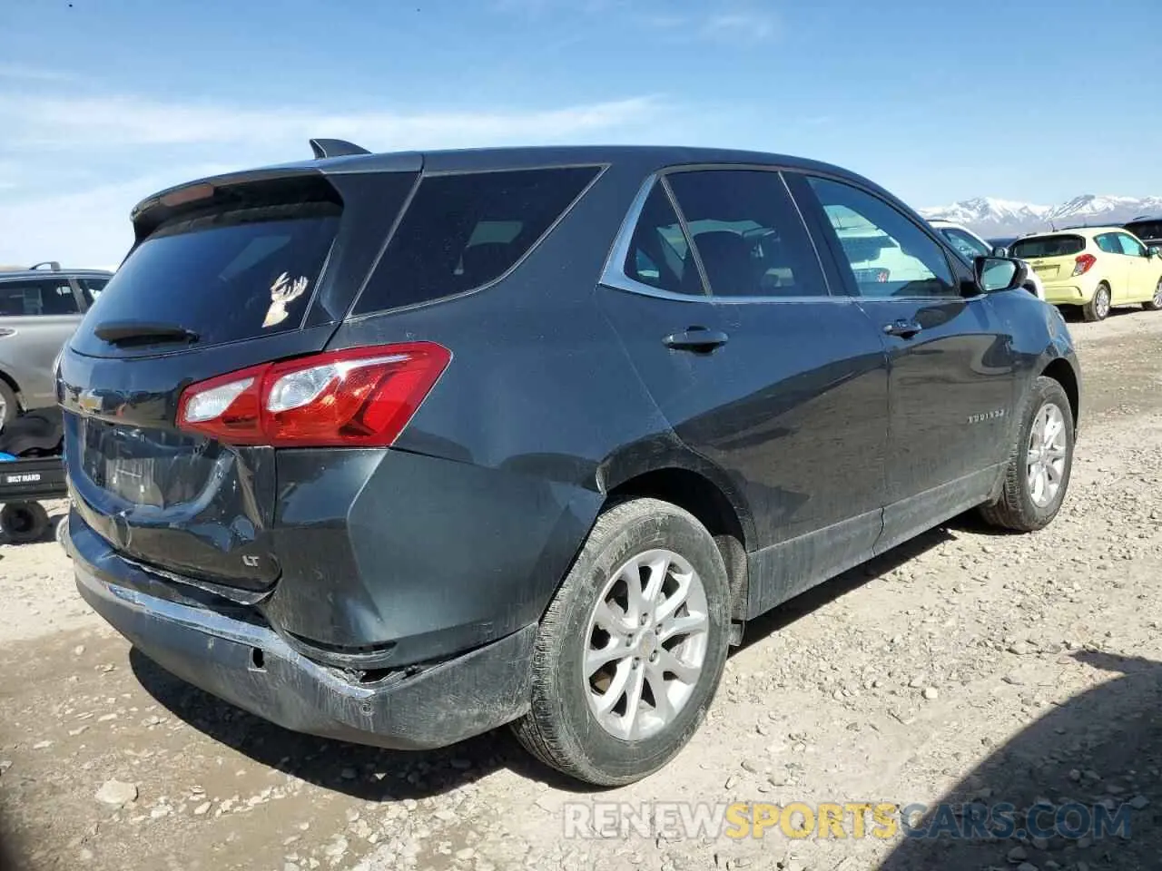 3 Фотография поврежденного автомобиля 3GNAXKEV2LS565323 CHEVROLET EQUINOX 2020