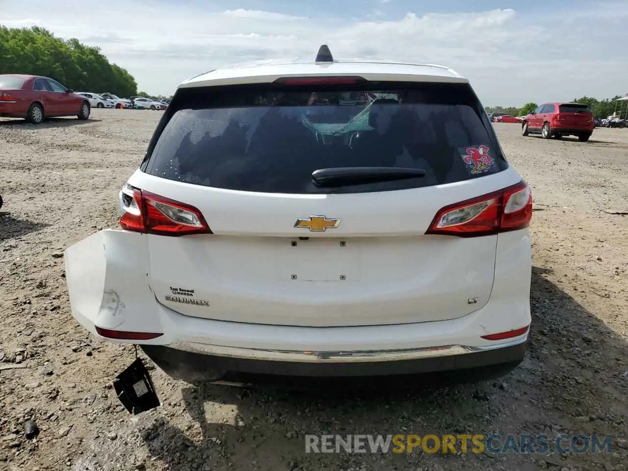 6 Photograph of a damaged car 3GNAXKEV3LL283427 CHEVROLET EQUINOX 2020
