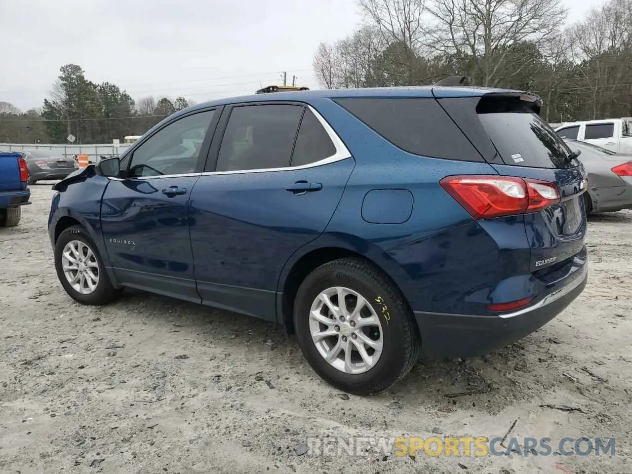 2 Photograph of a damaged car 3GNAXKEV3LL325305 CHEVROLET EQUINOX 2020
