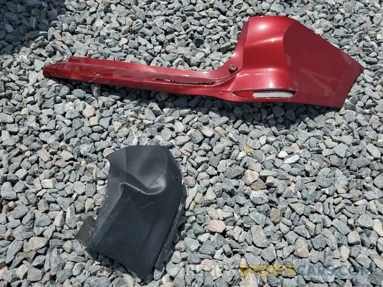 12 Photograph of a damaged car 3GNAXKEV3LS658304 CHEVROLET EQUINOX 2020