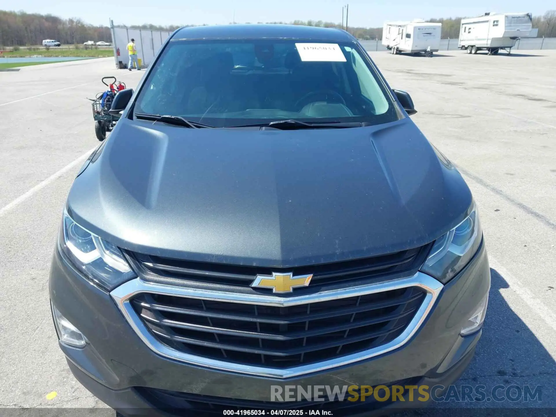 6 Фотография поврежденного автомобиля 3GNAXKEV3LS677385 CHEVROLET EQUINOX 2020