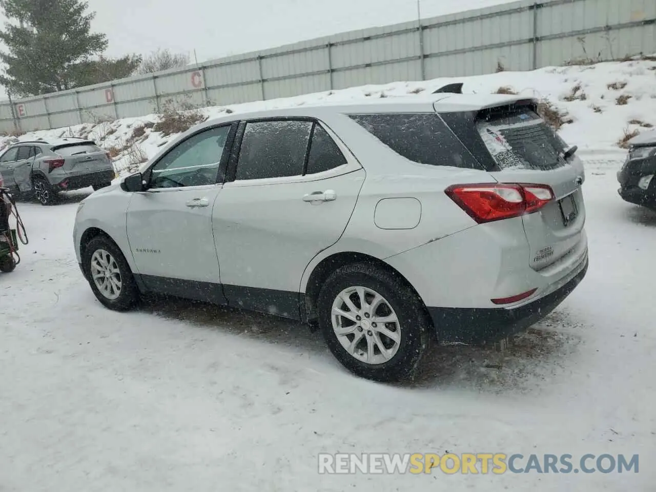 2 Photograph of a damaged car 3GNAXKEV3LS706853 CHEVROLET EQUINOX 2020
