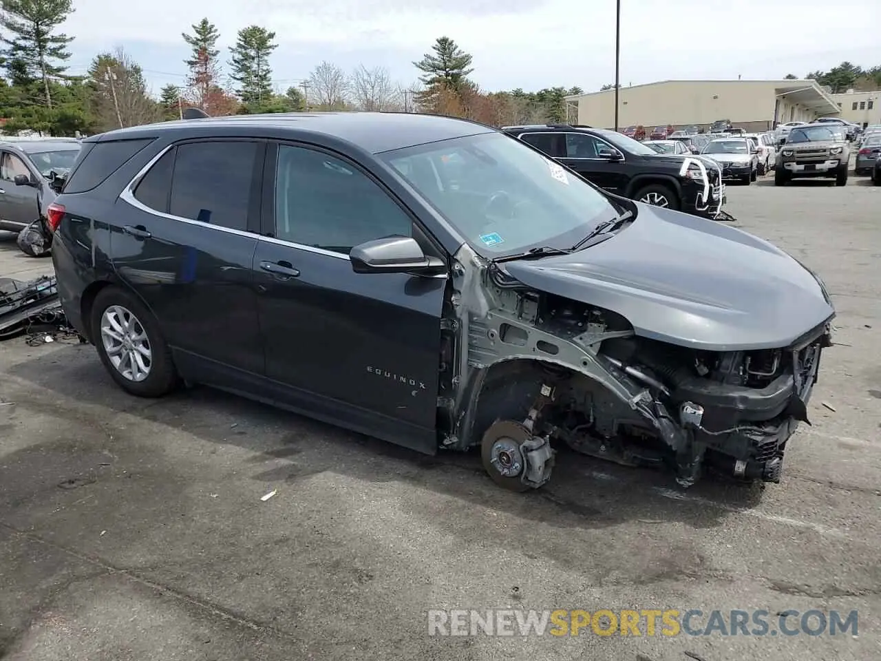 4 Photograph of a damaged car 3GNAXKEV4LS564013 CHEVROLET EQUINOX 2020