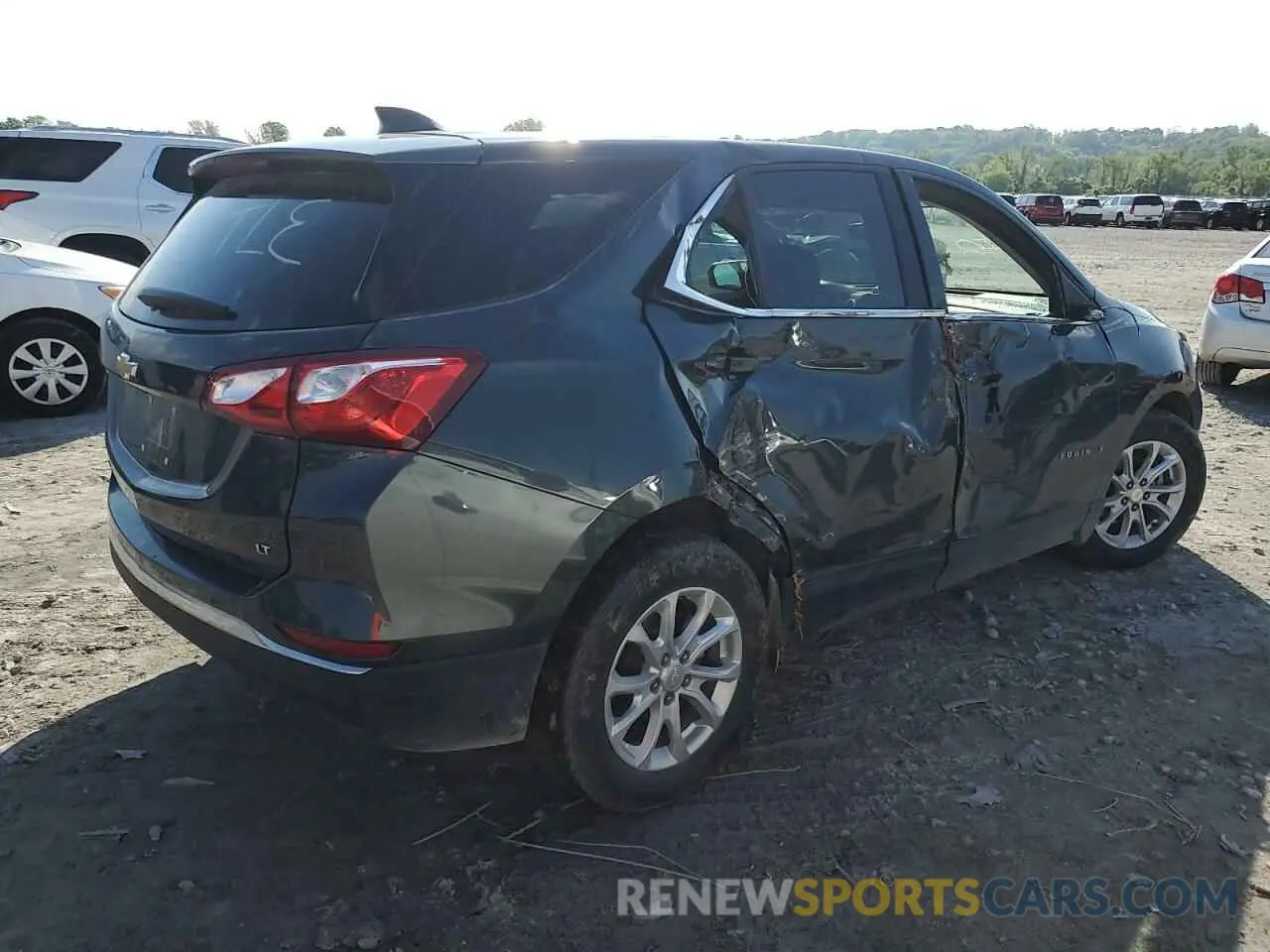 3 Фотография поврежденного автомобиля 3GNAXKEV4LS578218 CHEVROLET EQUINOX 2020