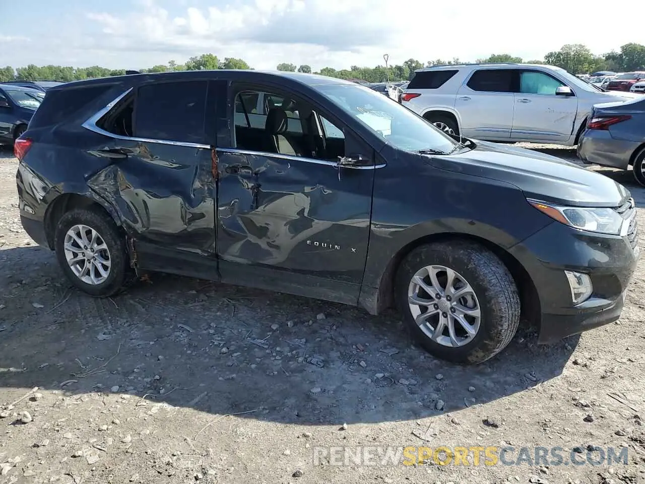 4 Фотография поврежденного автомобиля 3GNAXKEV4LS578218 CHEVROLET EQUINOX 2020