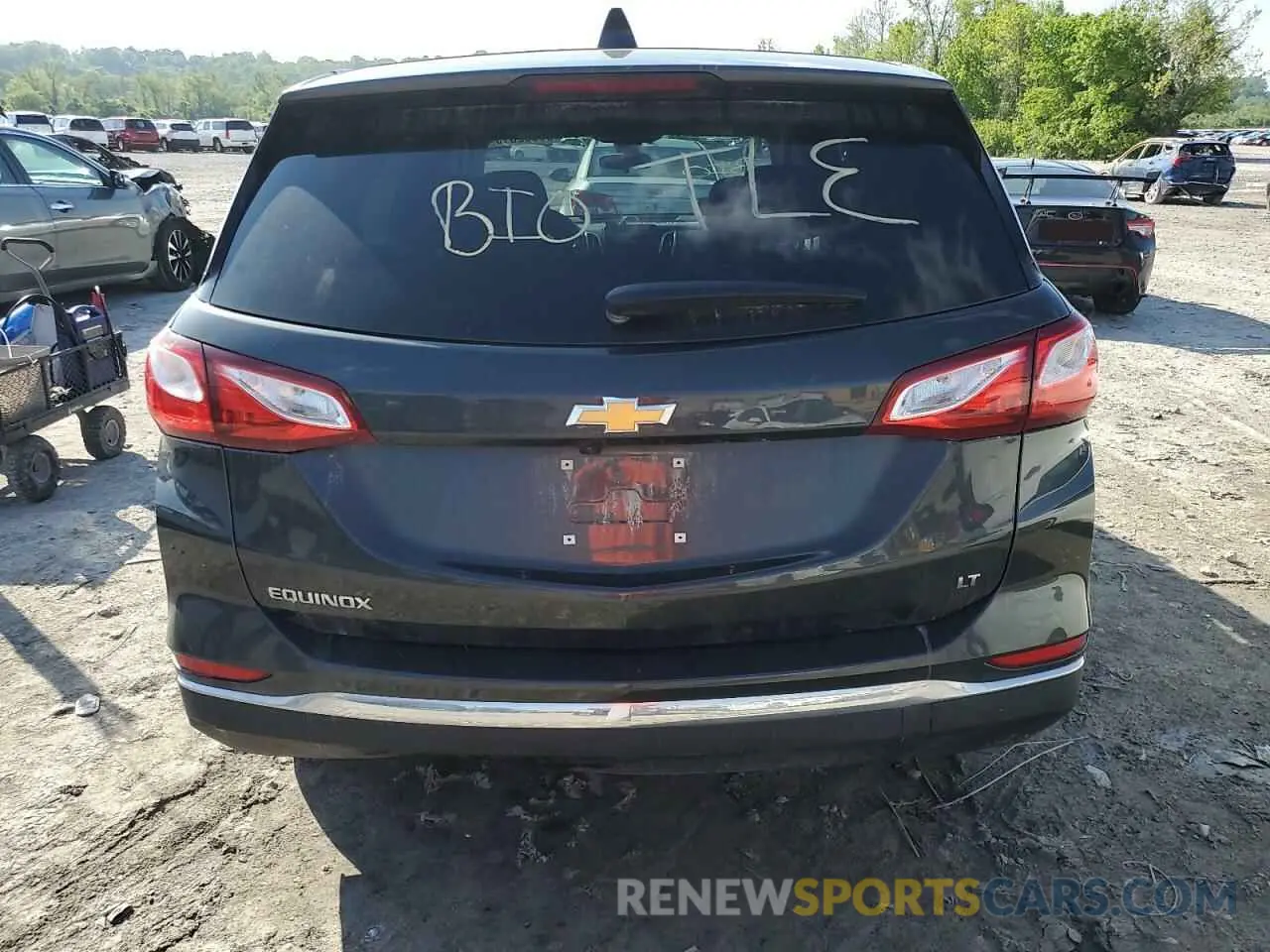 6 Фотография поврежденного автомобиля 3GNAXKEV4LS578218 CHEVROLET EQUINOX 2020