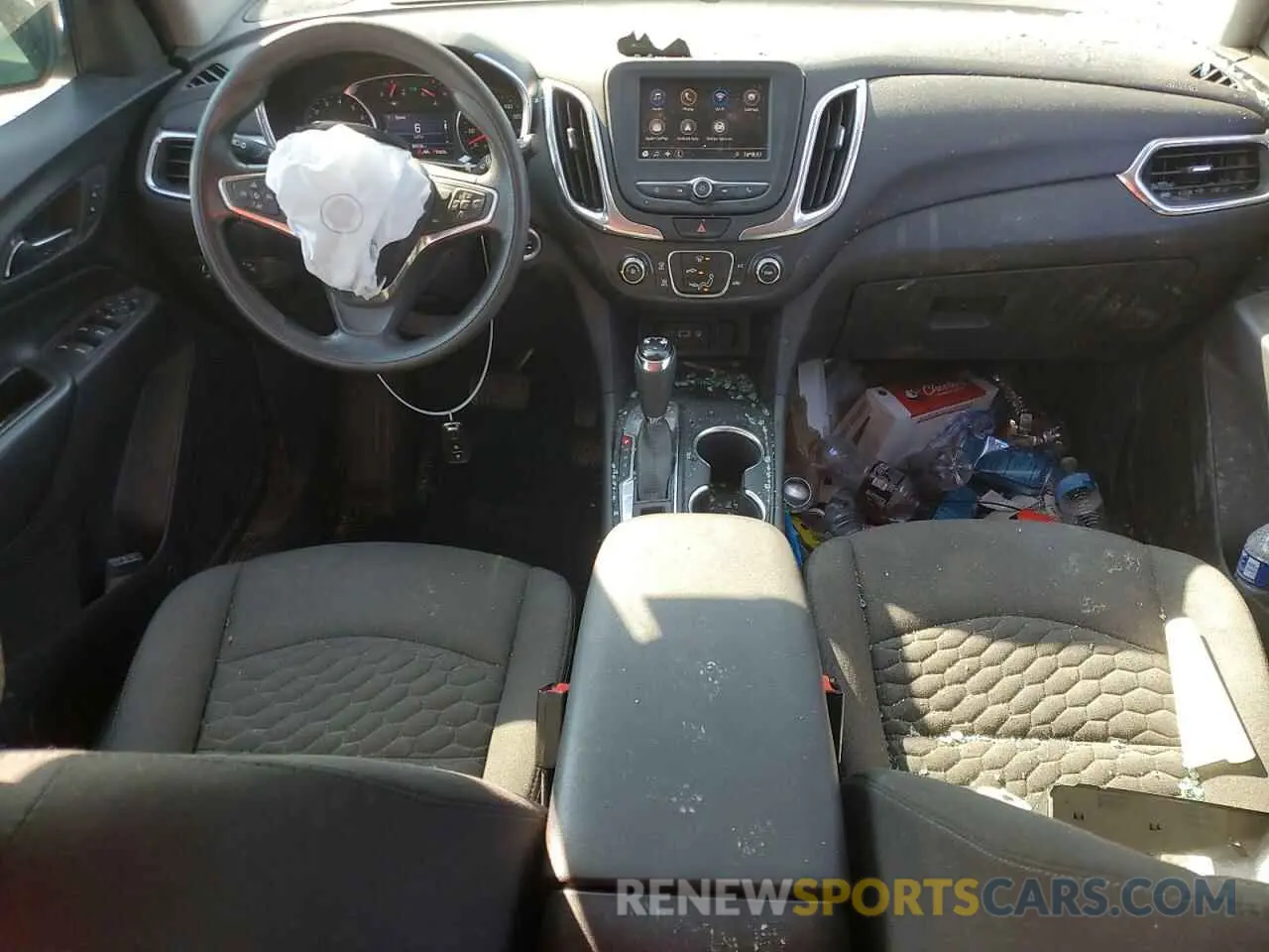 8 Фотография поврежденного автомобиля 3GNAXKEV4LS578218 CHEVROLET EQUINOX 2020