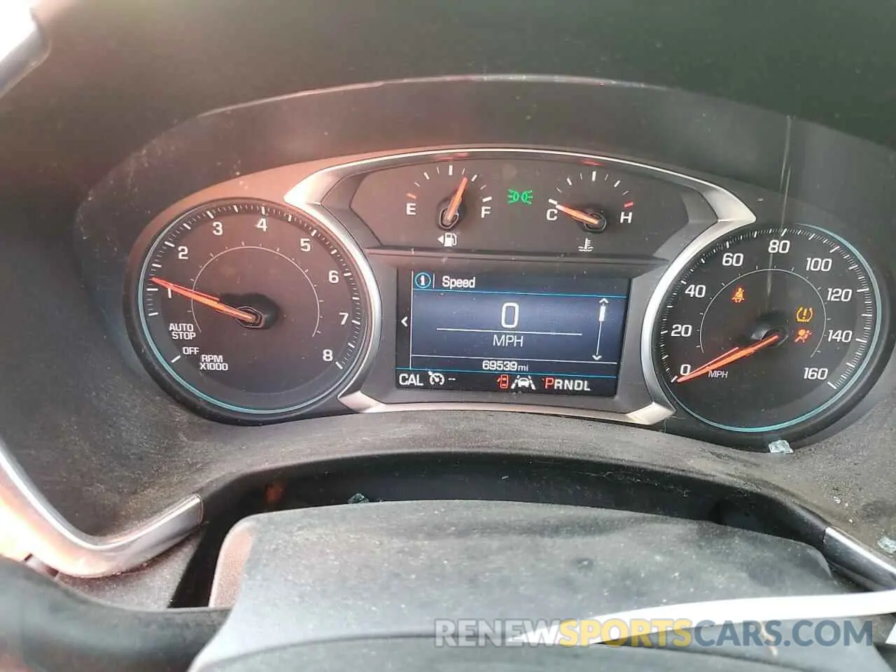 9 Фотография поврежденного автомобиля 3GNAXKEV4LS578218 CHEVROLET EQUINOX 2020