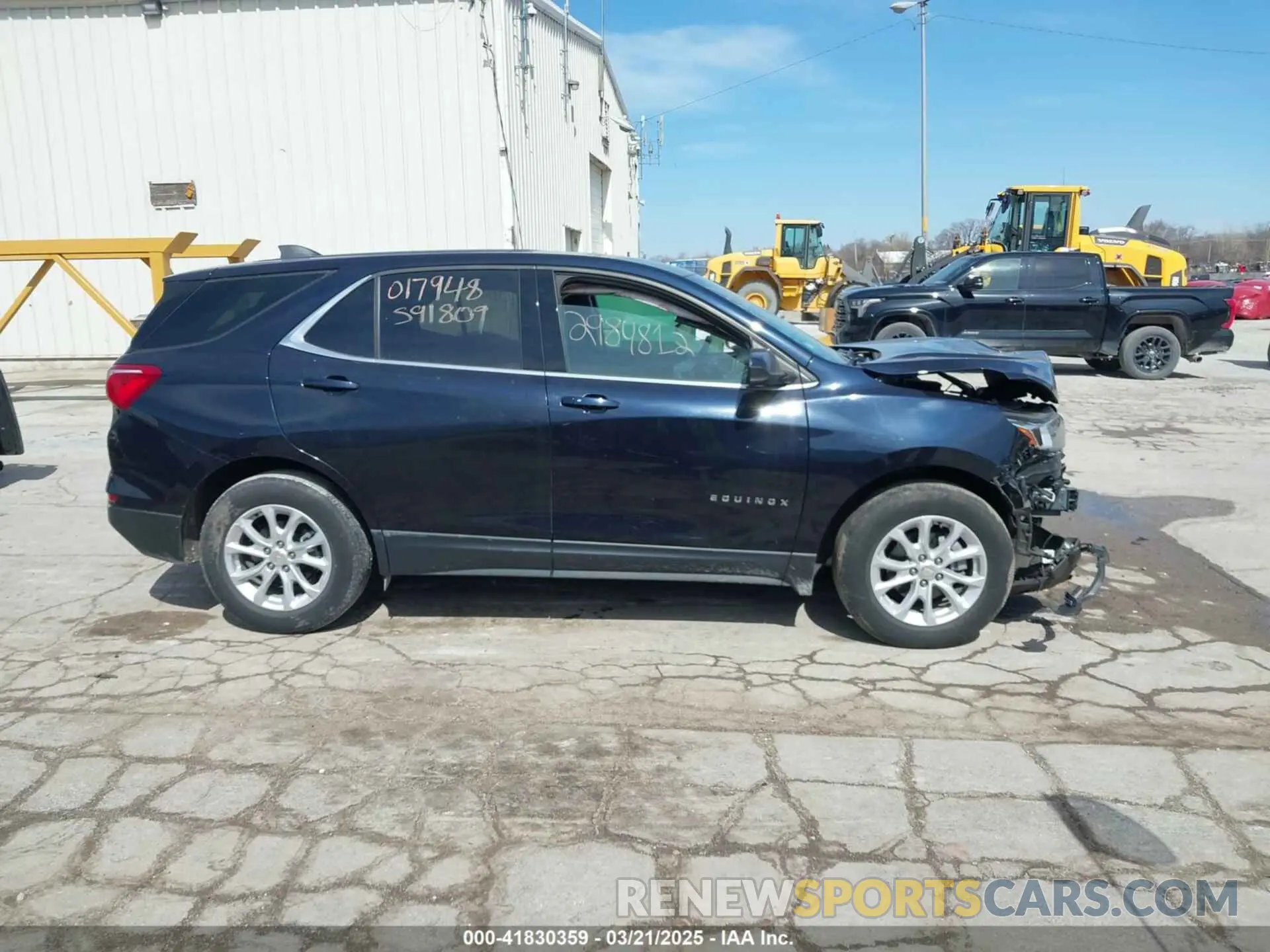 13 Фотография поврежденного автомобиля 3GNAXKEV4LS591809 CHEVROLET EQUINOX 2020