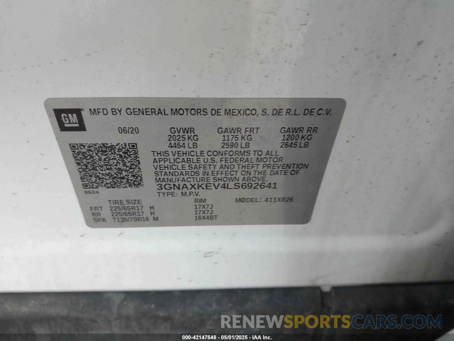 9 Photograph of a damaged car 3GNAXKEV4LS692641 CHEVROLET EQUINOX 2020