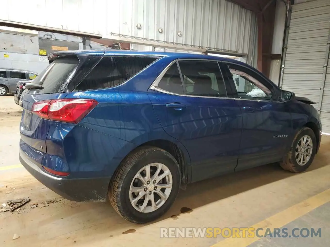 3 Фотография поврежденного автомобиля 3GNAXKEV5LL152757 CHEVROLET EQUINOX 2020