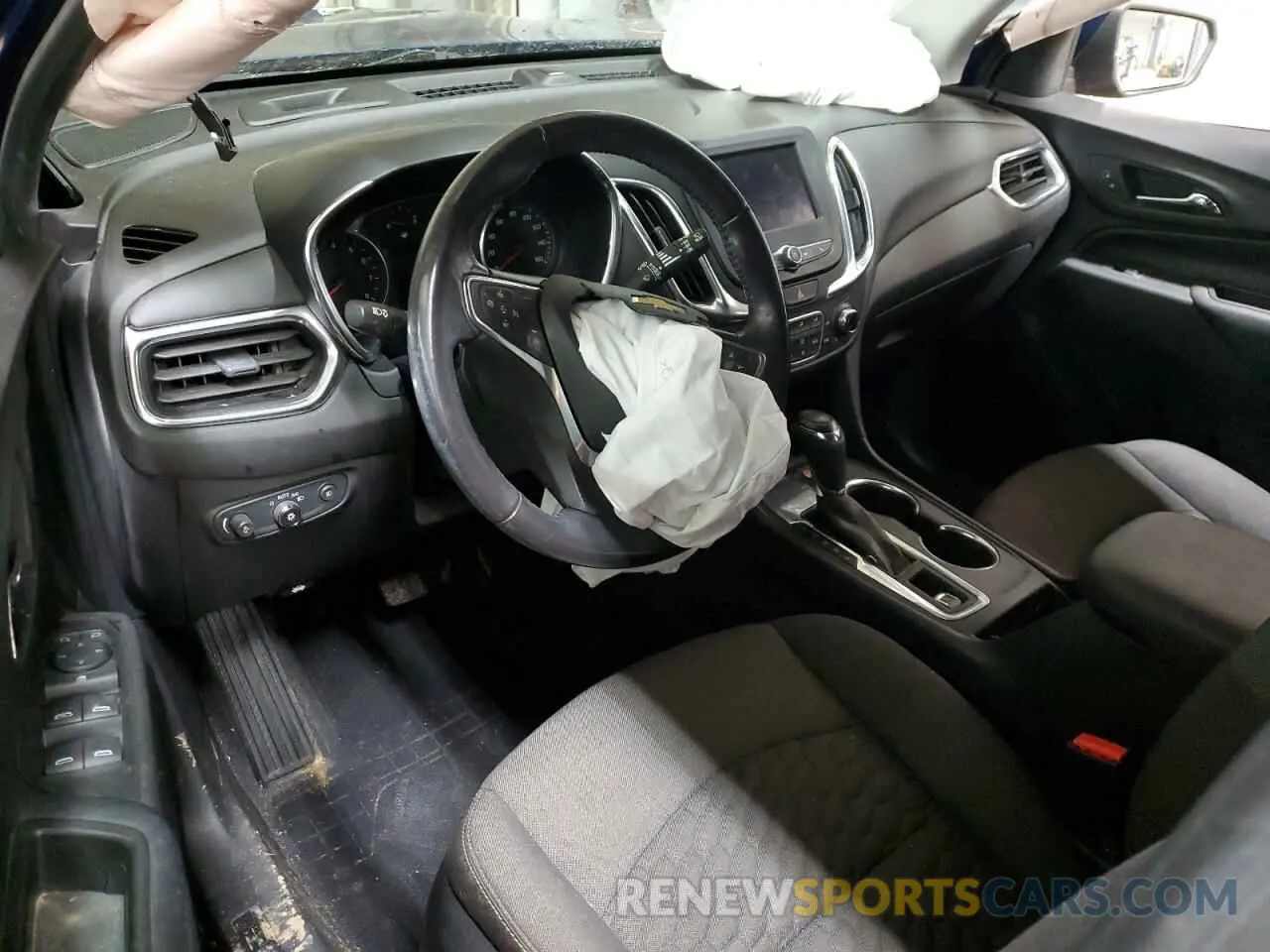 8 Фотография поврежденного автомобиля 3GNAXKEV5LL152757 CHEVROLET EQUINOX 2020