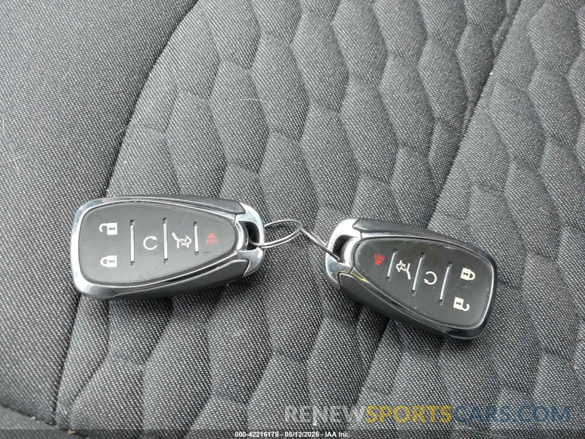 11 Фотография поврежденного автомобиля 3GNAXKEV6LL328571 CHEVROLET EQUINOX 2020