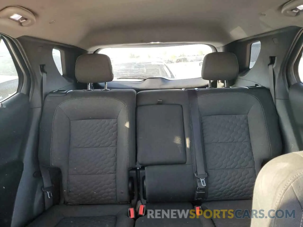 10 Photograph of a damaged car 3GNAXKEV6LS509725 CHEVROLET EQUINOX 2020