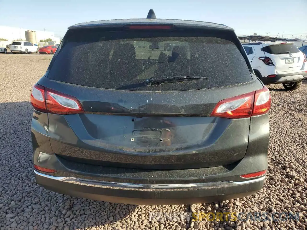 6 Photograph of a damaged car 3GNAXKEV6LS509725 CHEVROLET EQUINOX 2020