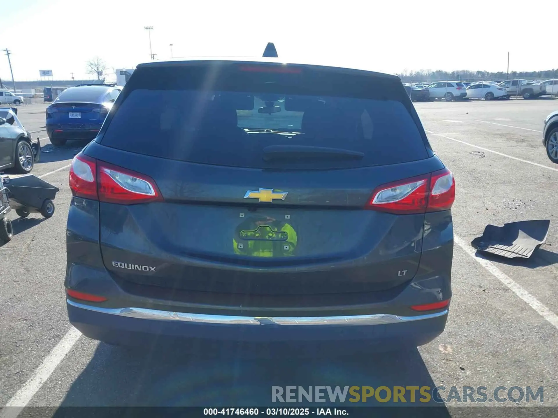 16 Photograph of a damaged car 3GNAXKEV6LS677638 CHEVROLET EQUINOX 2020