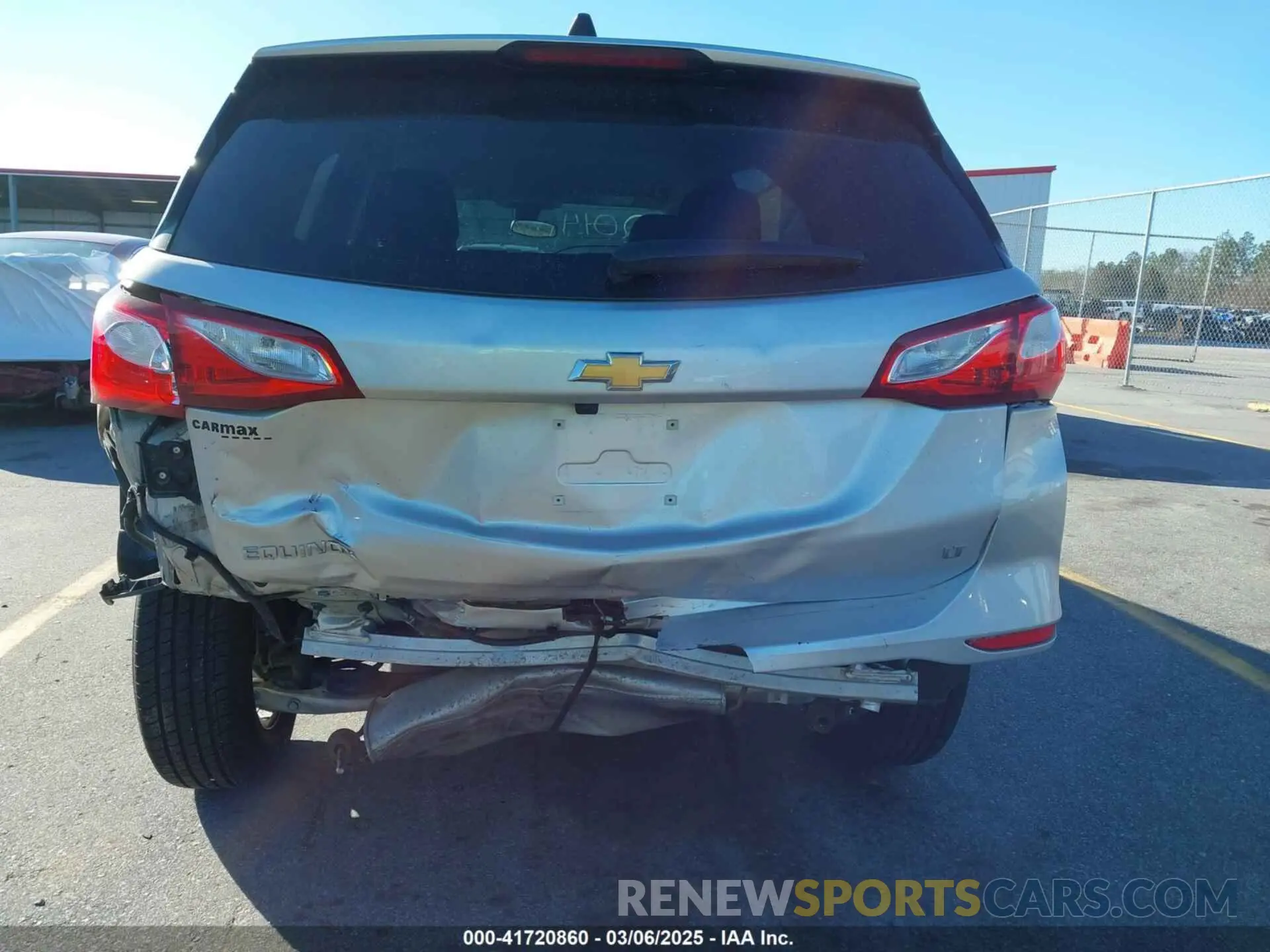 6 Photograph of a damaged car 3GNAXKEV6LS681480 CHEVROLET EQUINOX 2020