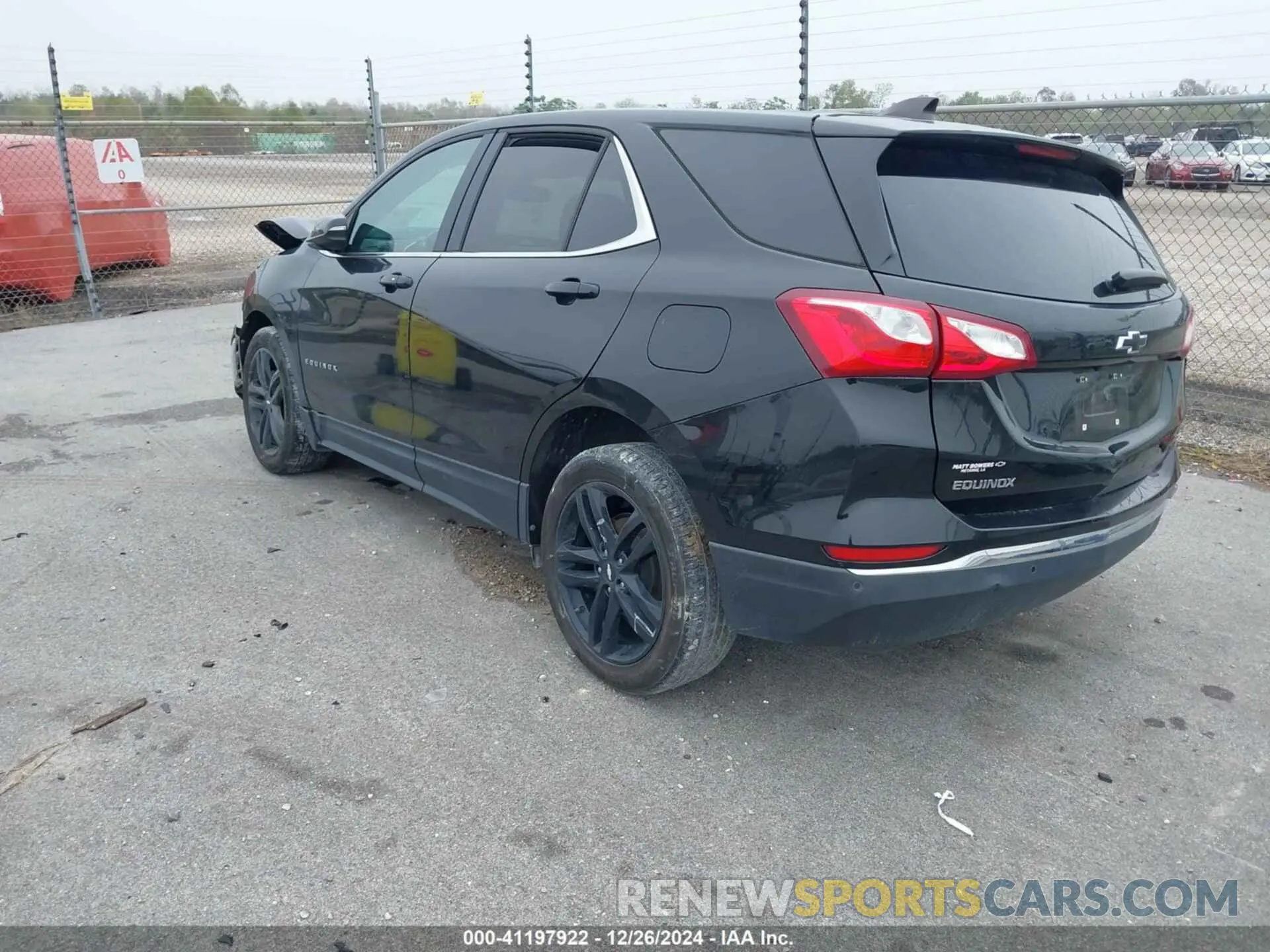 3 Photograph of a damaged car 3GNAXKEV7LL175599 CHEVROLET EQUINOX 2020