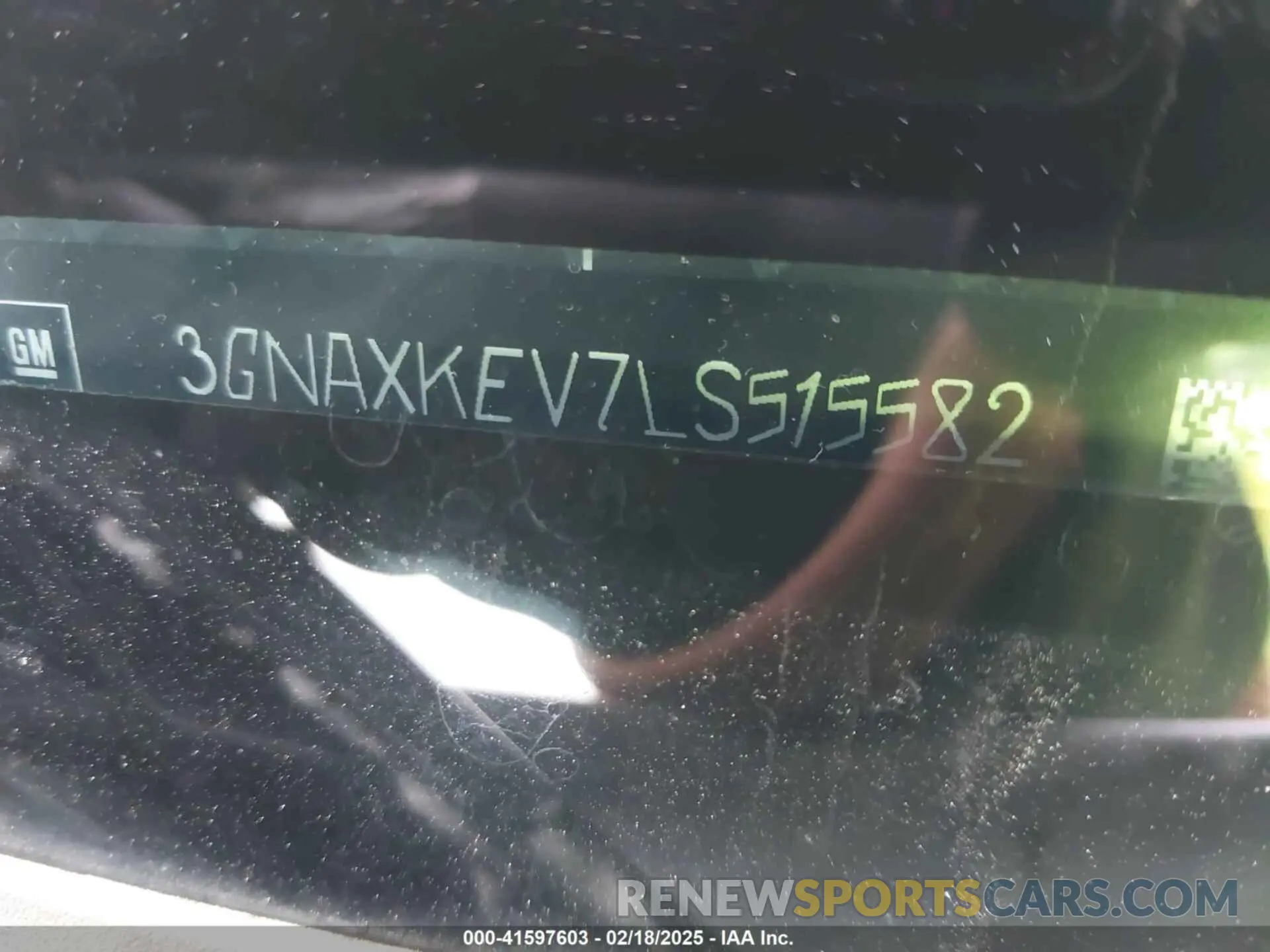9 Photograph of a damaged car 3GNAXKEV7LS515582 CHEVROLET EQUINOX 2020
